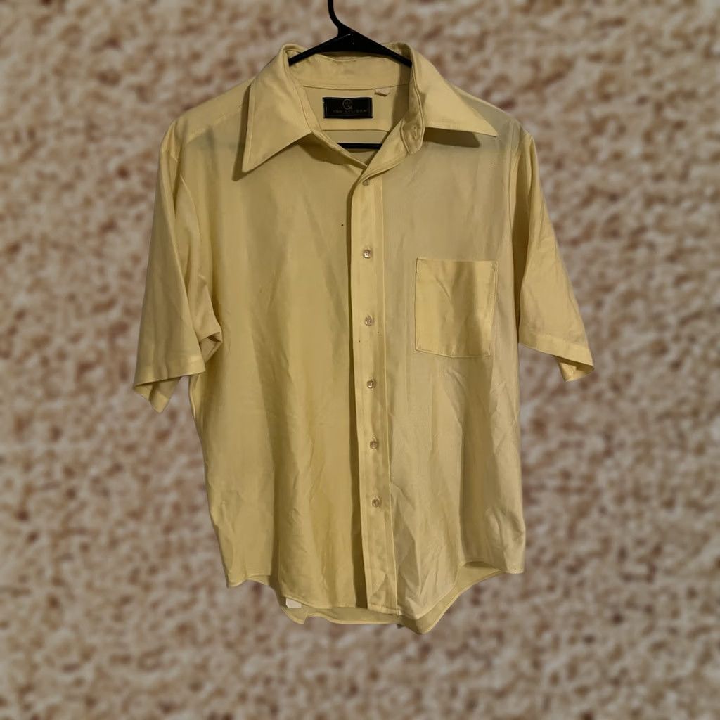 Van Heusen VINTAGE Van Heusen Van Q Qiana Yellow Button Up Shirt 70s Nylon S/S 16.5 Men's Size US XL / EU 56 / 4 - 1 Thumbnail