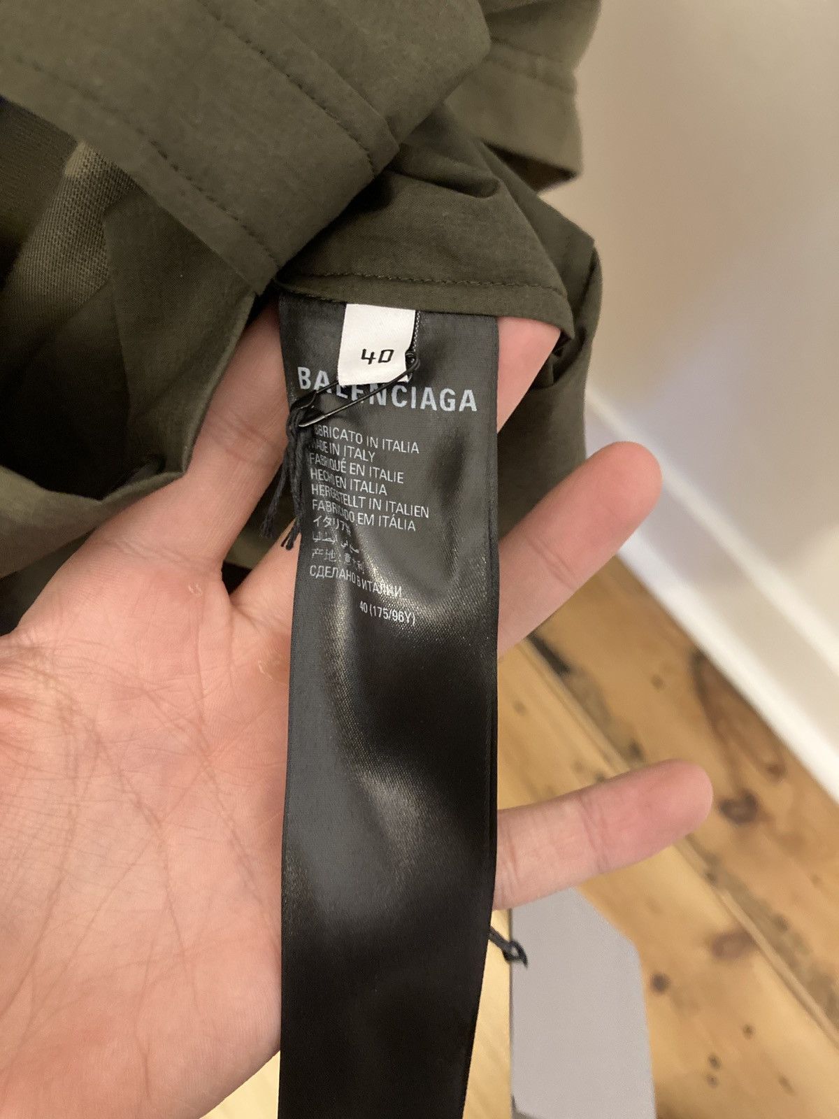 Balenciaga BNWT Mens Trompe Loeil oversized button up ss shirt Size US L / EU 52-54 / 3 - 7 Thumbnail