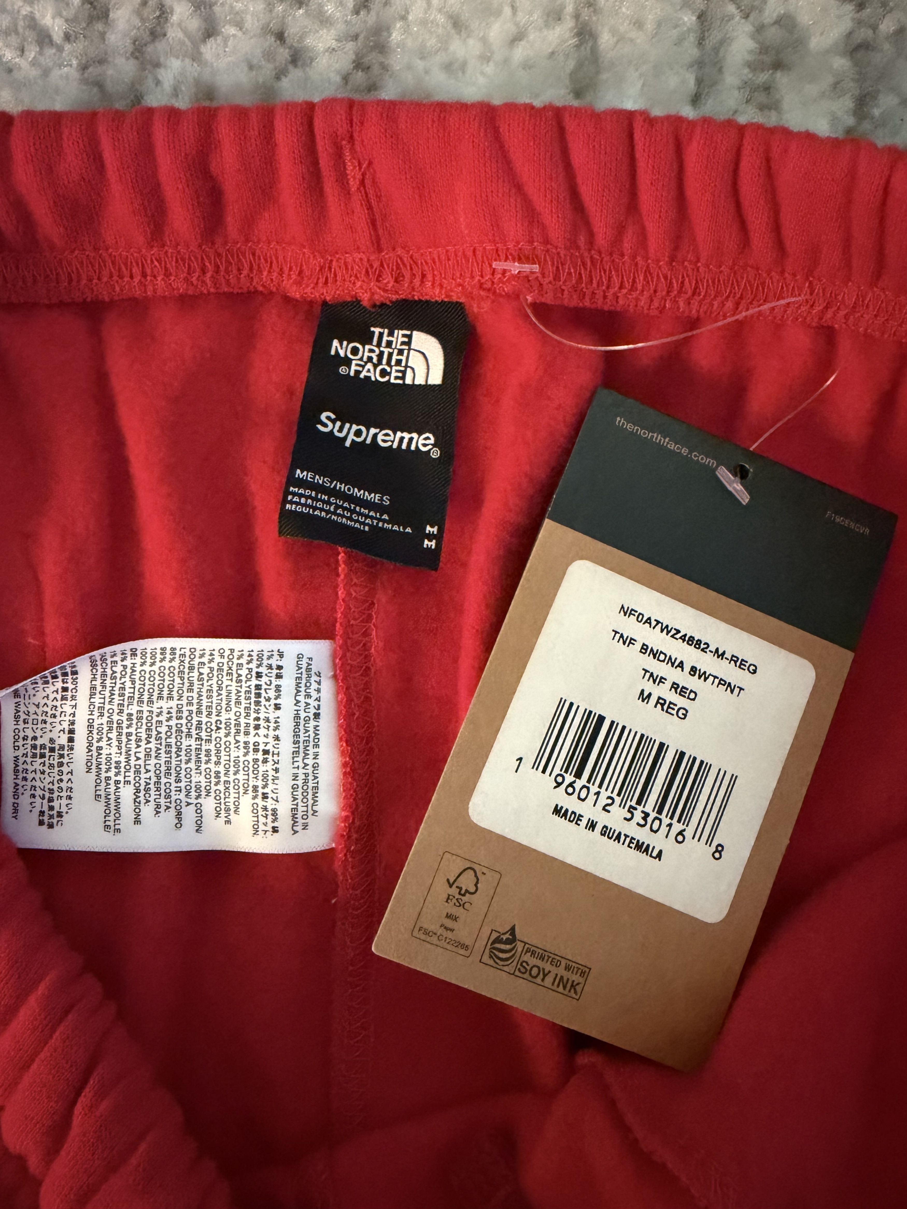 Supreme × The North Face Supreme x The North Face Bandana Sweatpants New With Tags Size US 32 / EU 48 - 8 Thumbnail