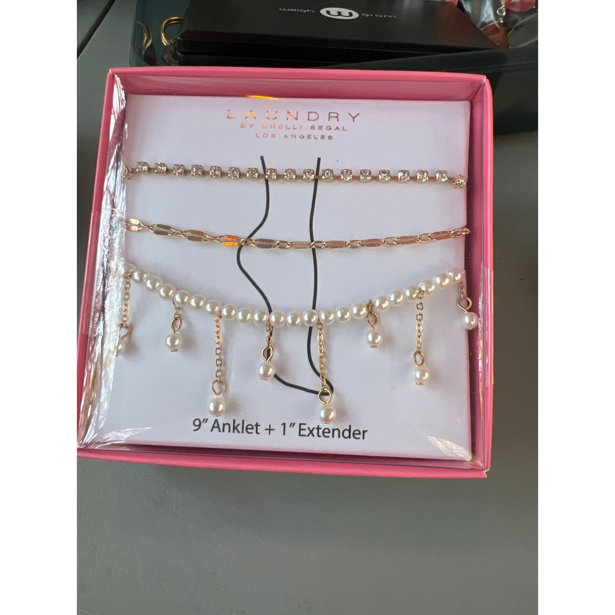 Laundry by Shelli Segal Laundry Shelli Segal Anklet Trio Set Pearls Gold Chains 9" + Size ONE SIZE - 1 Thumbnail