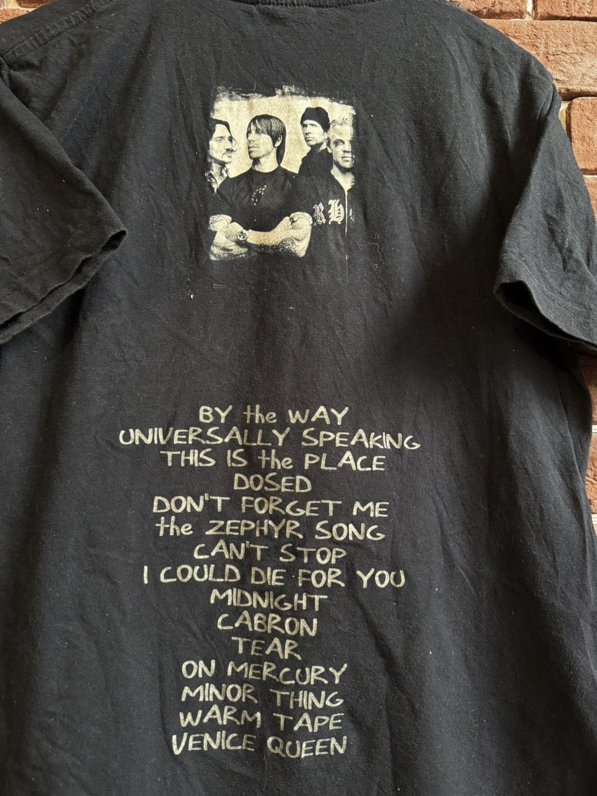 Band Tees Rare Vintage 00s Red Hot Chili Peppers RHCP T Shirt Rock Y2K Size US S / EU 44-46 / 1 - 7 Thumbnail