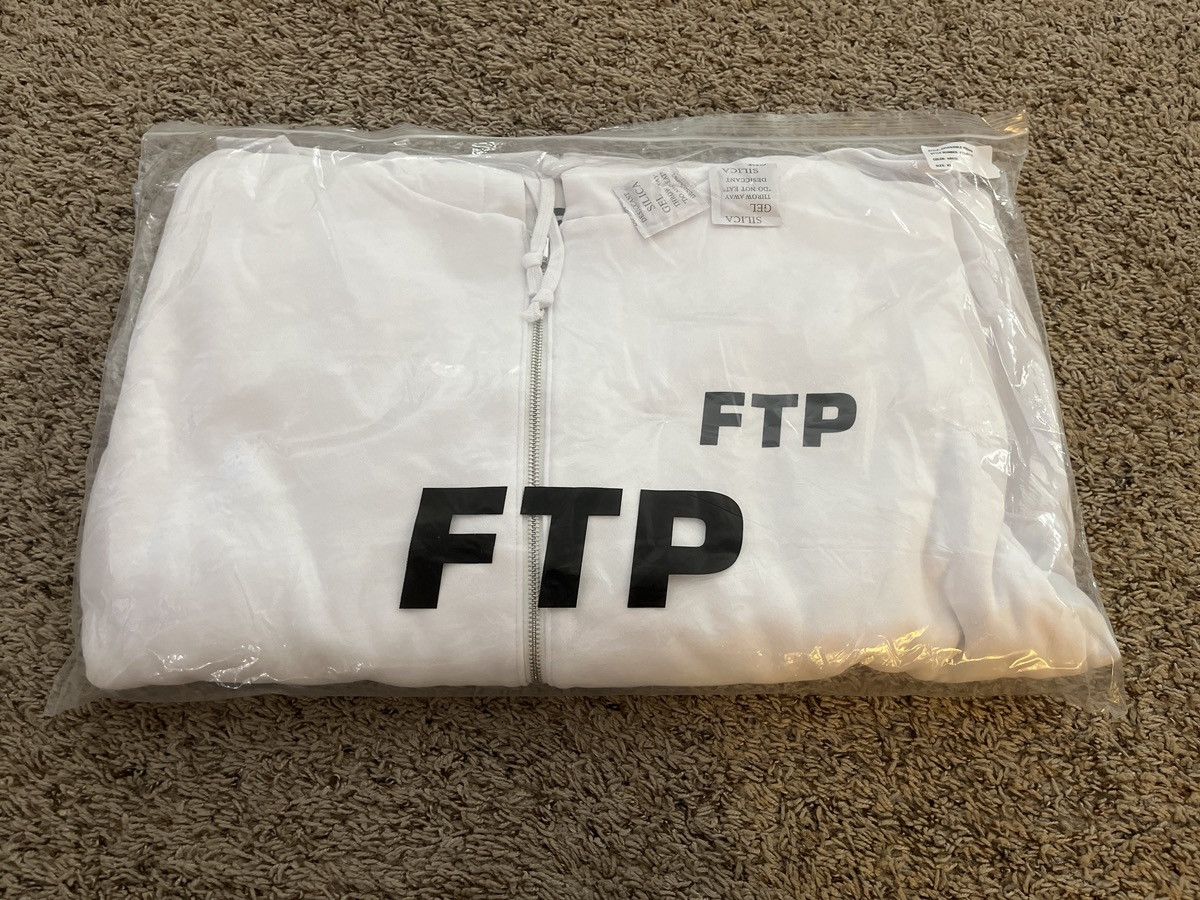 FTP Reversible Zip-Up All Over XL