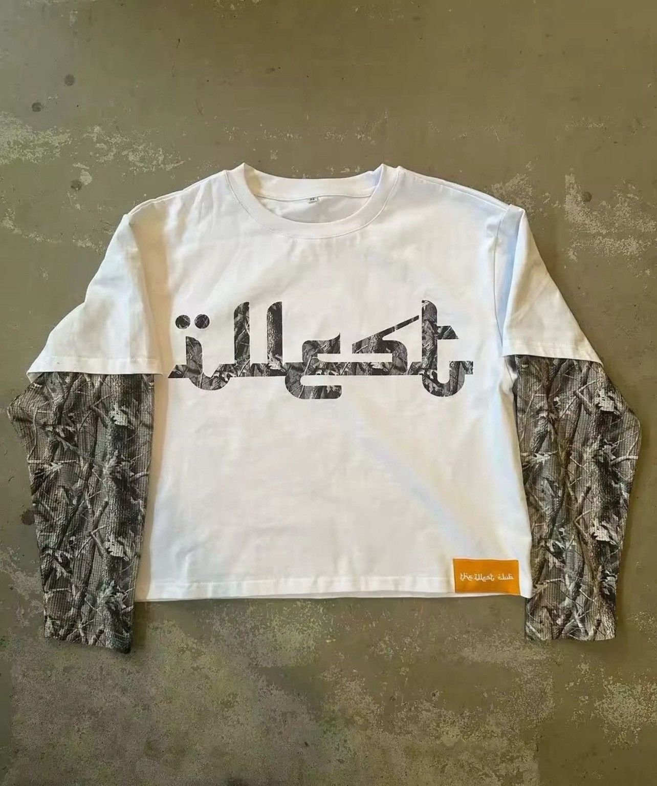 Japanese Brand Camouflage Print Long-sleeved T-shirt Size US S / EU 44-46 / 1 - 1 Thumbnail