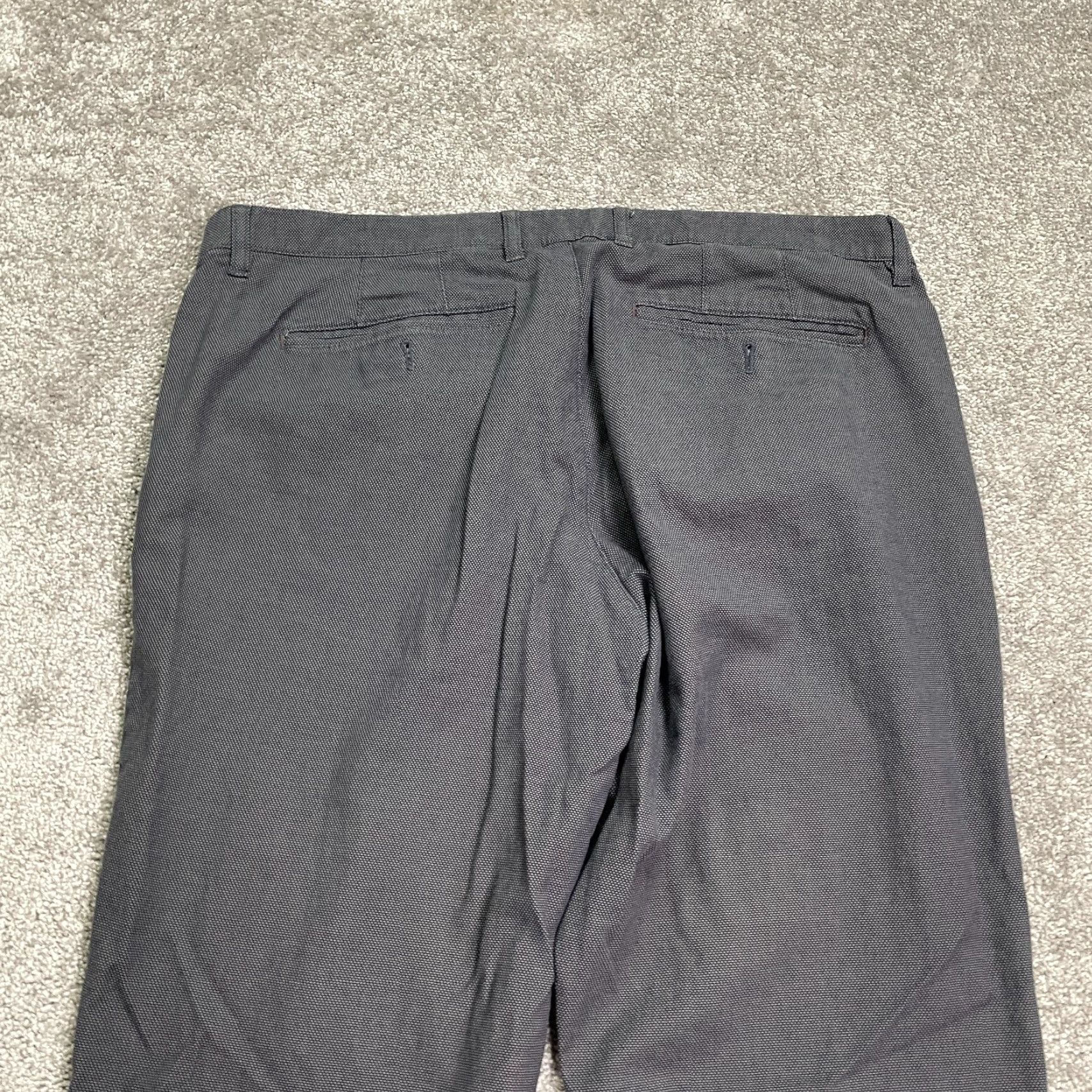 Ted Baker Ted Baker Dress Pants Mens 38x31 Gray Solid Straight Leg Cotton Size US 38 / EU 54 - 2 Thumbnail