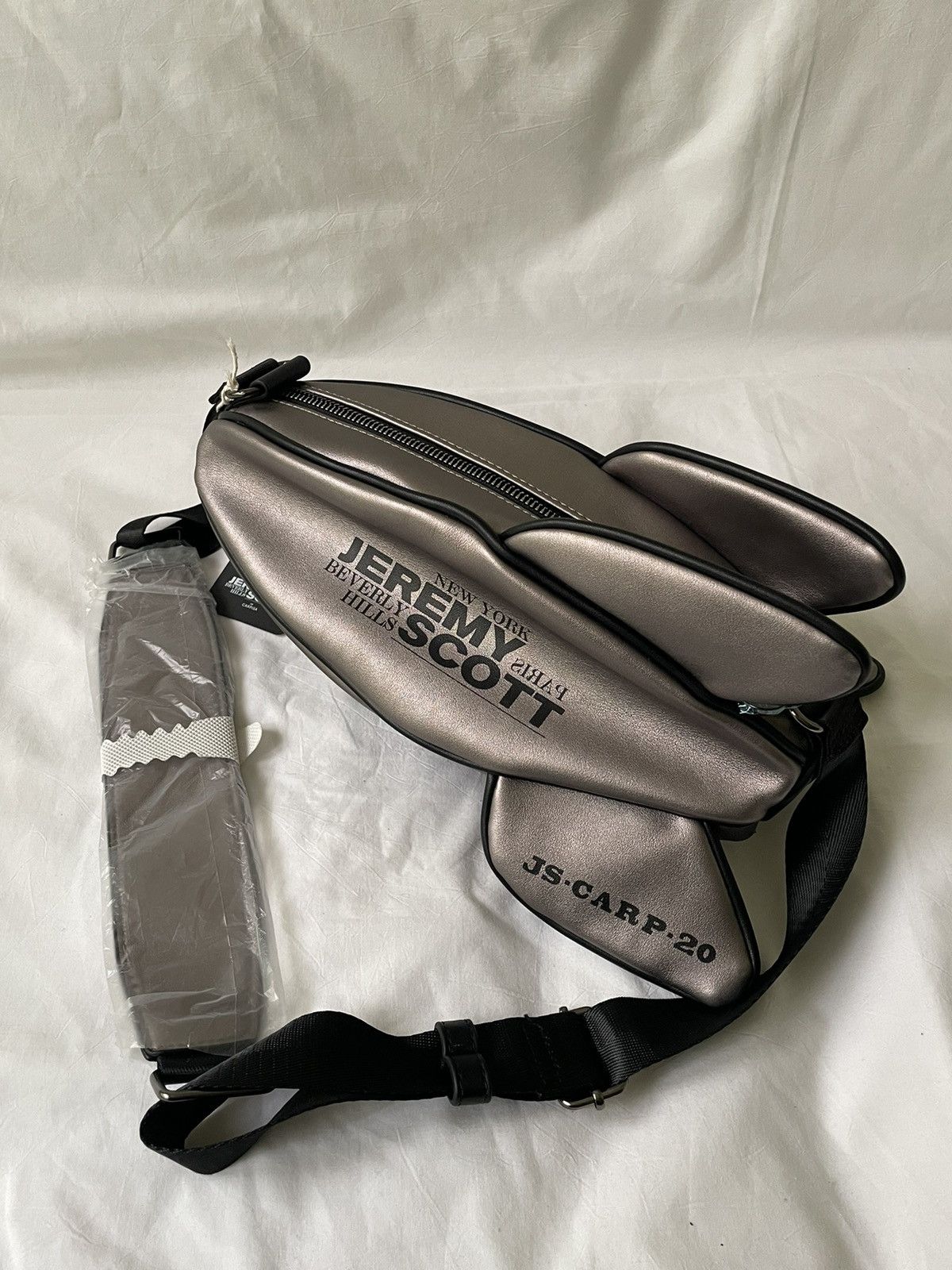 Jeremy Scott Jeremy Scott “The Blimp Bag” - Bronze Size ONE SIZE - 3 Thumbnail