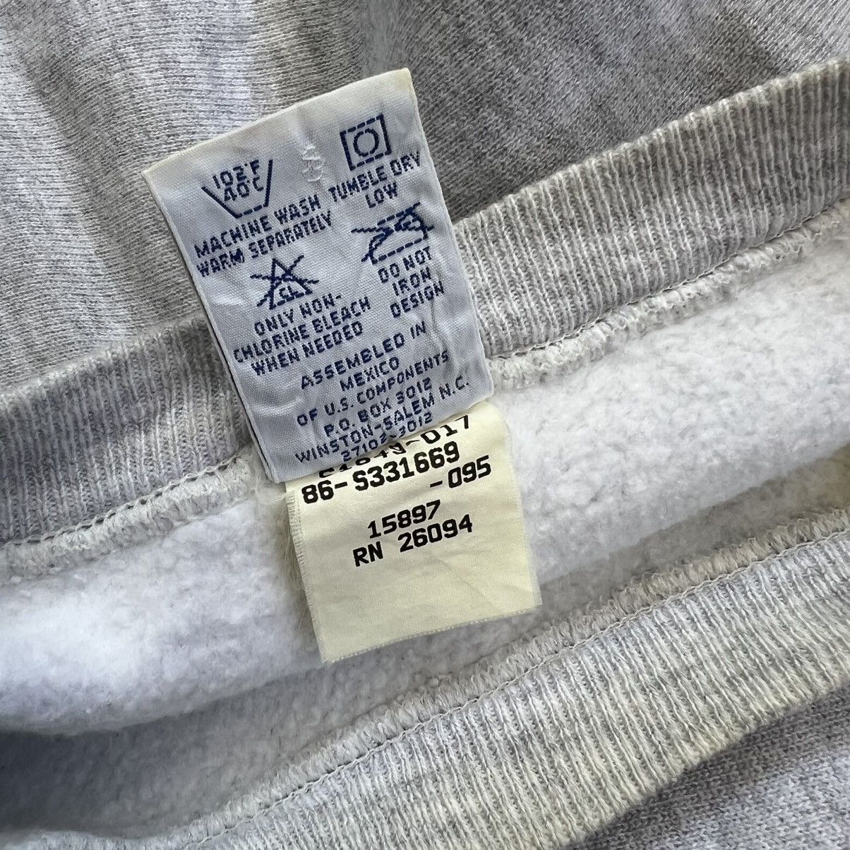 Champion Vintage 80s Champion Reverse Weave Crewneck Size US M / EU 48-50 / 2 - 6 Thumbnail