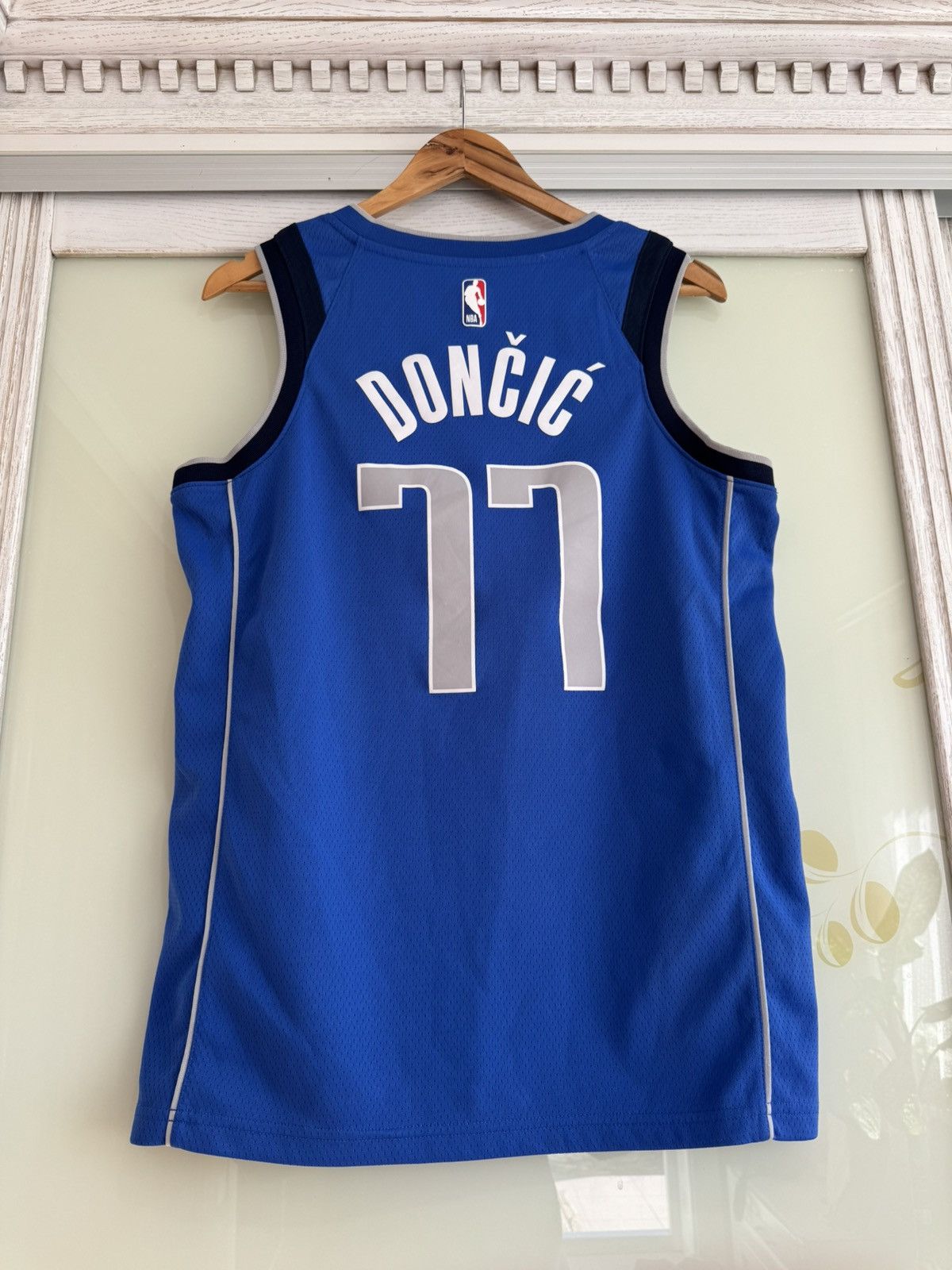 NBA Dallas Mavericks #77 Luka Doncic NBA Basketball Jersey Kit Size US M / EU 48-50 / 2 - 4 Thumbnail
