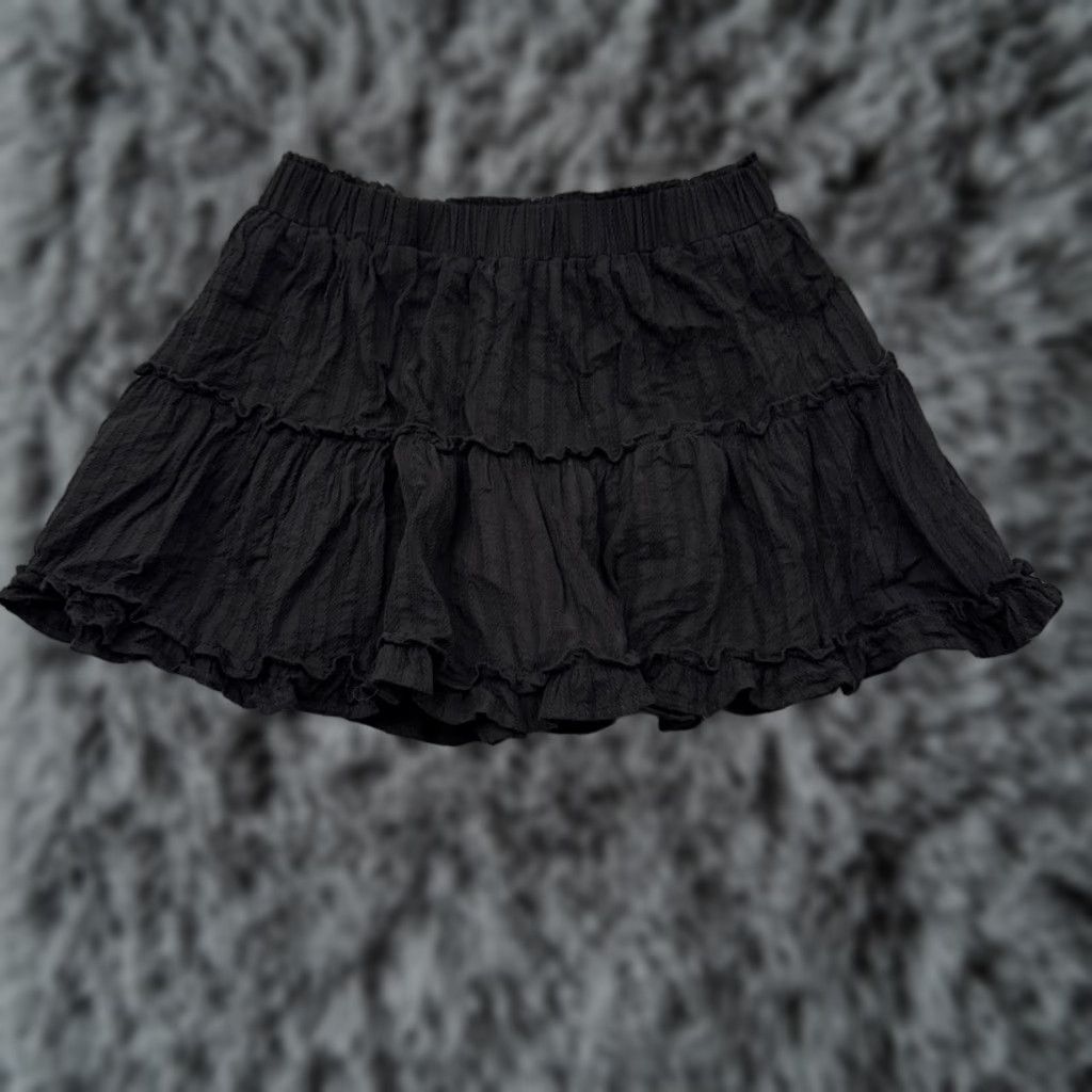 Vintage Polly Skirt Women Skirt Knee Length Black 100% Cotton Elastic Waist Boho Fairycore Cottagecore Tiered Ruffle Whimsigoth Peasant Vintage No N/A Size 30" / US 8 / IT 44 - 1 Thumbnail