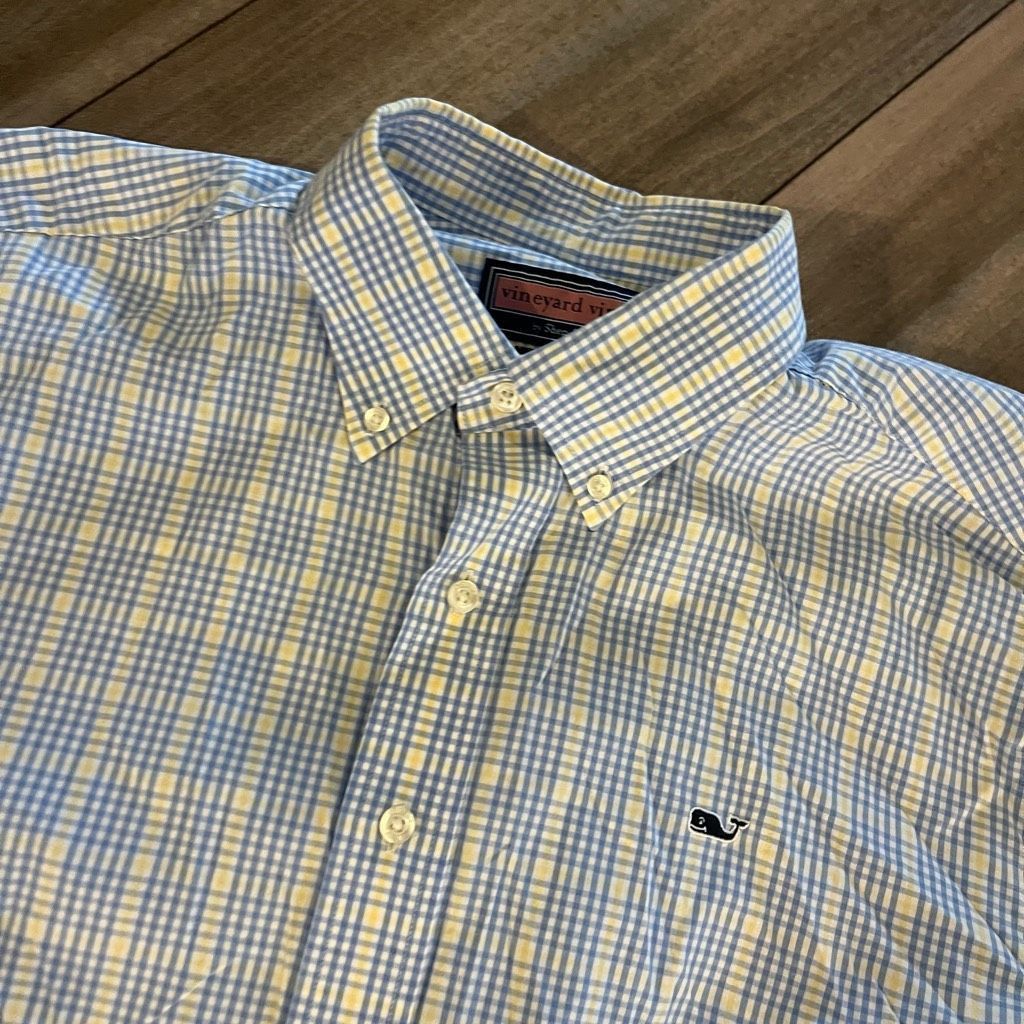 Vineyard Vines Vineyard Vines Lot of 2 Casual Buttonups Men Large Bin P-24 Size US L / EU 52-54 / 3 - 6 Thumbnail
