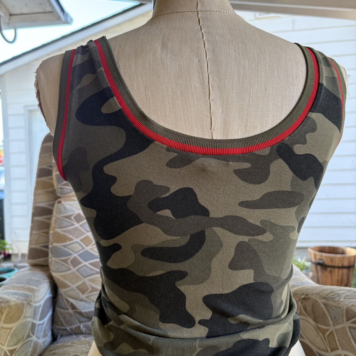 Guess GUESS camo bodysuit with red lettering Size M / US 6-8 / IT 42-44 - 3 Thumbnail