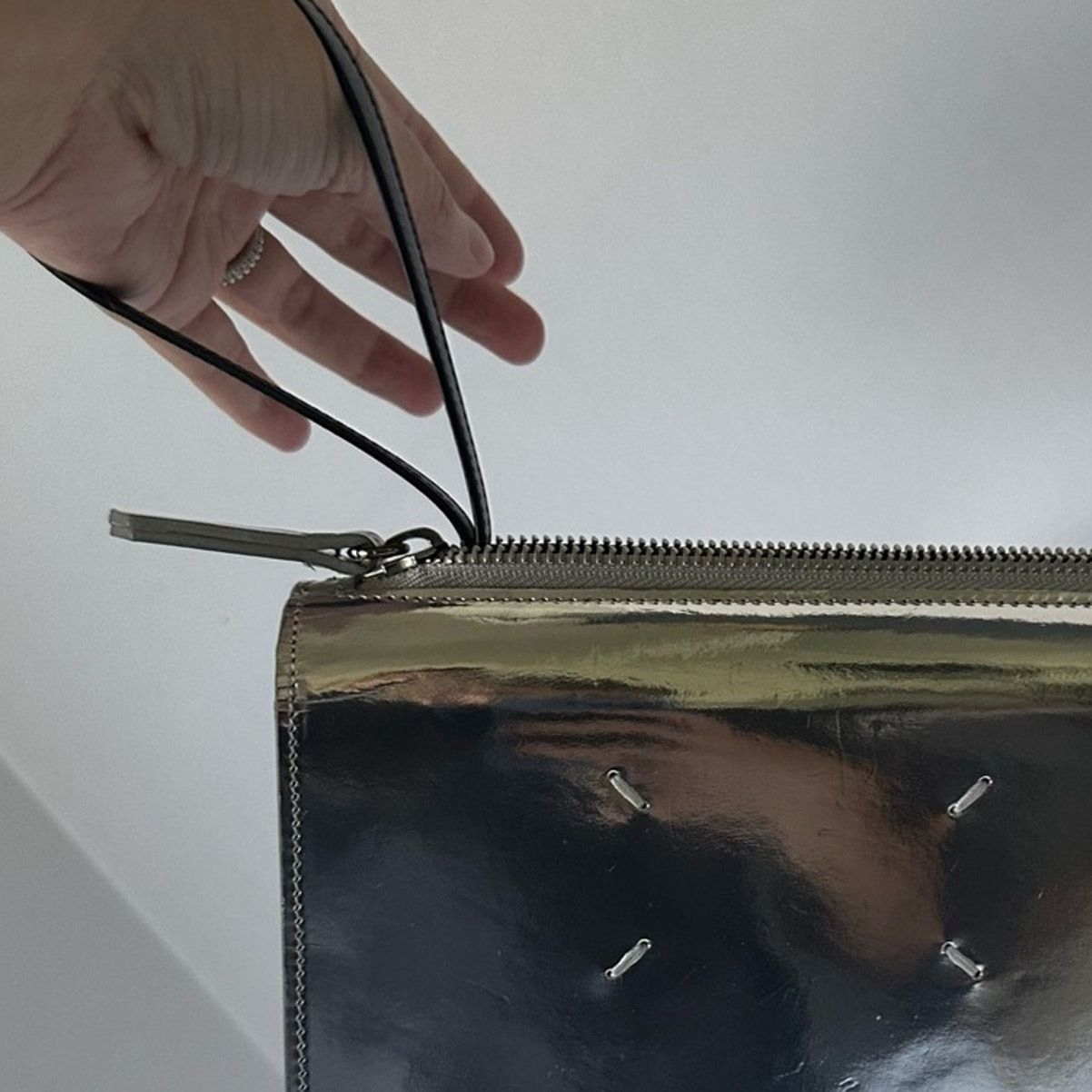 Maison Margiela MM11 SS17 Silver Reflective Mirror Leather Clutch w/ Strap Size ONE SIZE - 16 Thumbnail