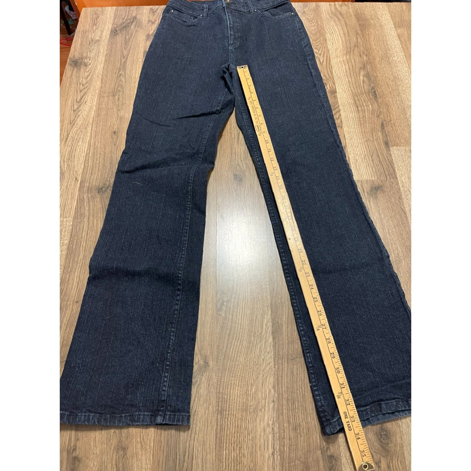 Denim & Co. Denim & Co. Jeans Women's Size 8T Denim Dark Wash Pockets Straight Leg Size 30" / US 8 / IT 44 - 6 Thumbnail