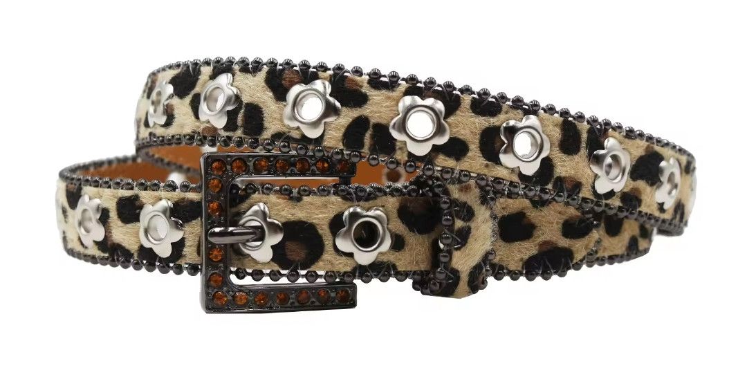 Vintage The beads and the rivets yellow lux belts Size ONE SIZE - 2 Thumbnail