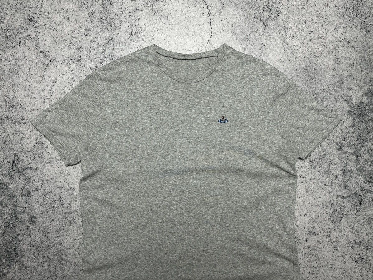 Vivienne Westwood Vivienne Westwood Mini Orb Logo T-Shirt Size L / US 10 / IT 46 - 2 Thumbnail