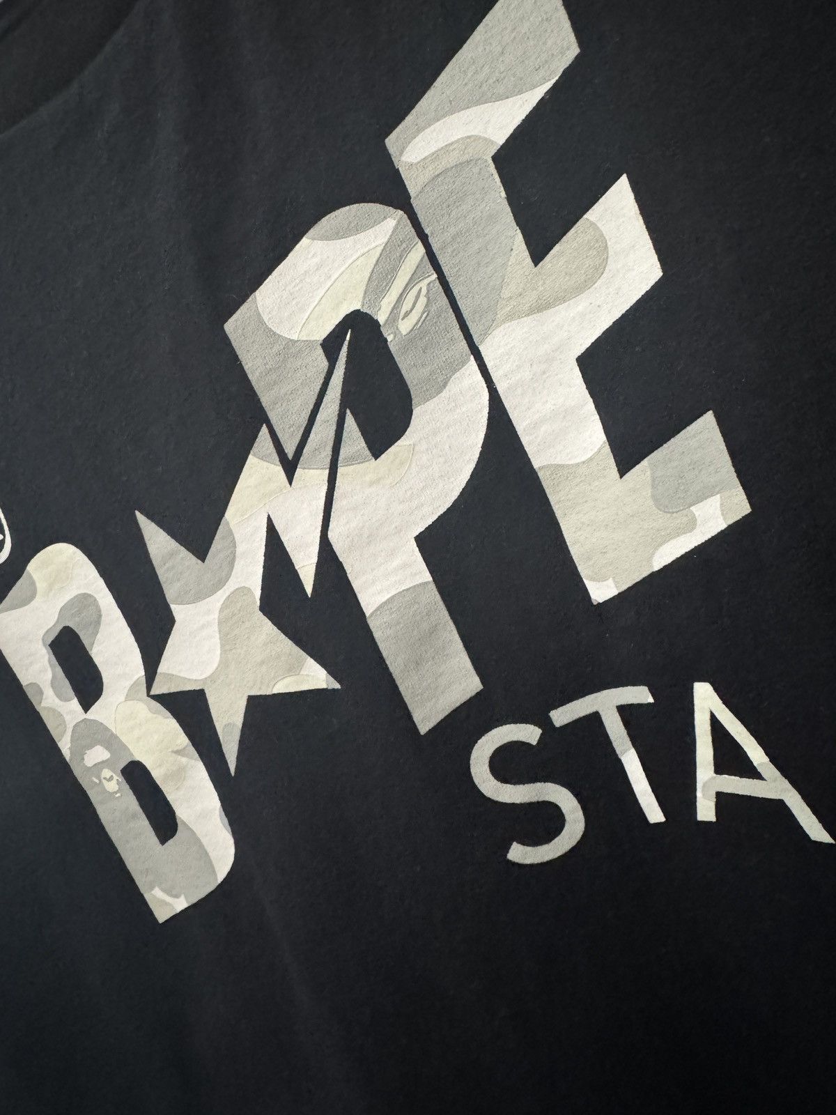 Bape Bape bapesta star white grey camo black short sleeve tee Size XS / US 0-2 / IT 36-38 - 3 Thumbnail