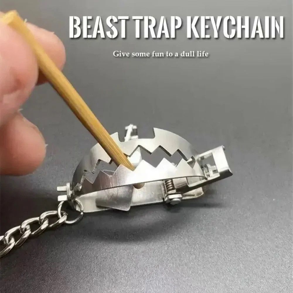 Other Fashionable and exquisite stainless steel mini clip keychain Size ONE SIZE - 1 Thumbnail