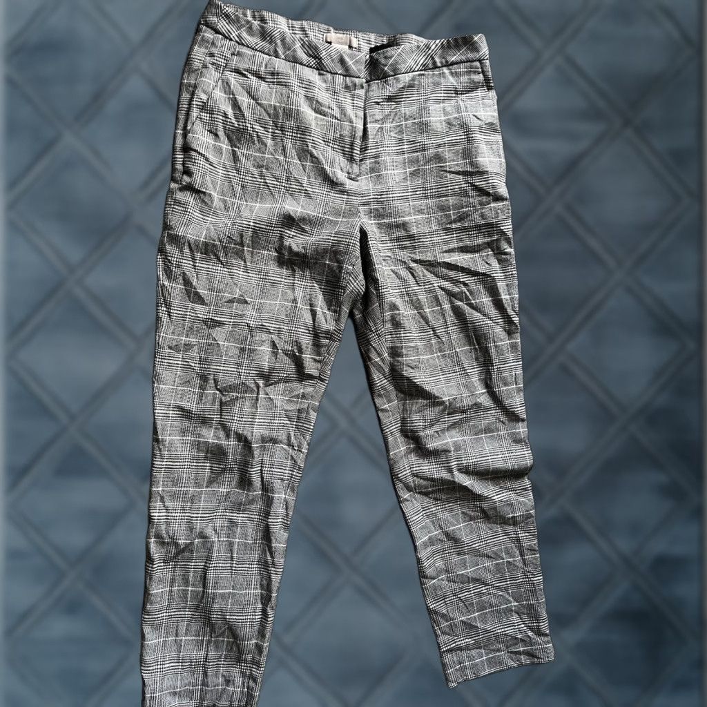 H&M H&M Gray Plaid Dress Pants Size 8 Regular Women's Size 30" / US 8 / IT 44 - 1 Thumbnail
