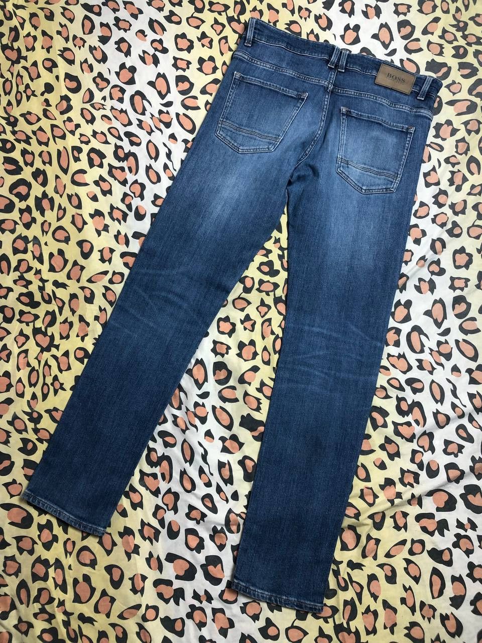 Hugo Boss × Vintage Hugo Boss Orange Regular Fit Cotton Denim Jeans Vintage Size US 33 - 16 Thumbnail
