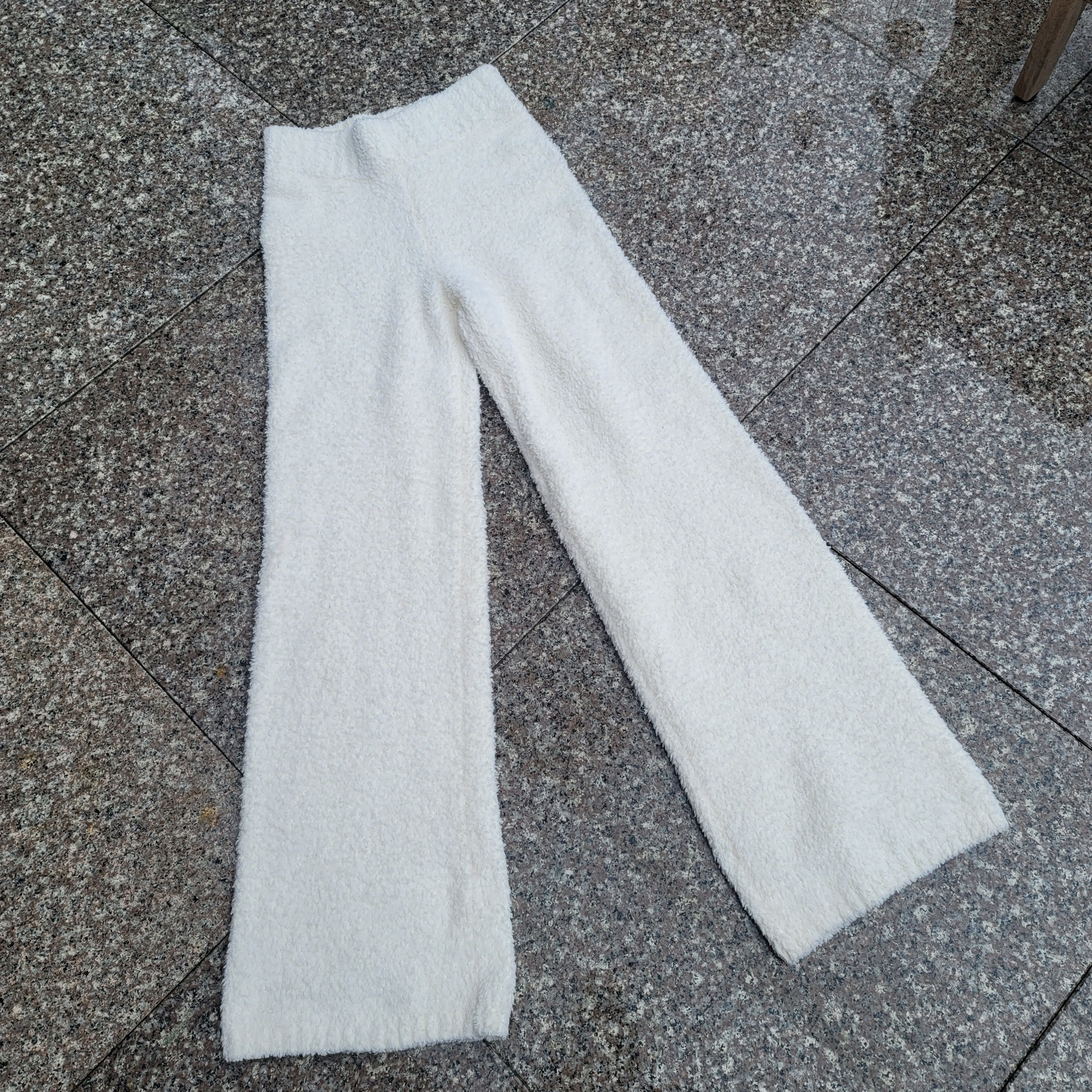 SKIMS Skims cozy knit wide leg pants size S/M Size 27" / US 4 / IT 40 - 1 Thumbnail
