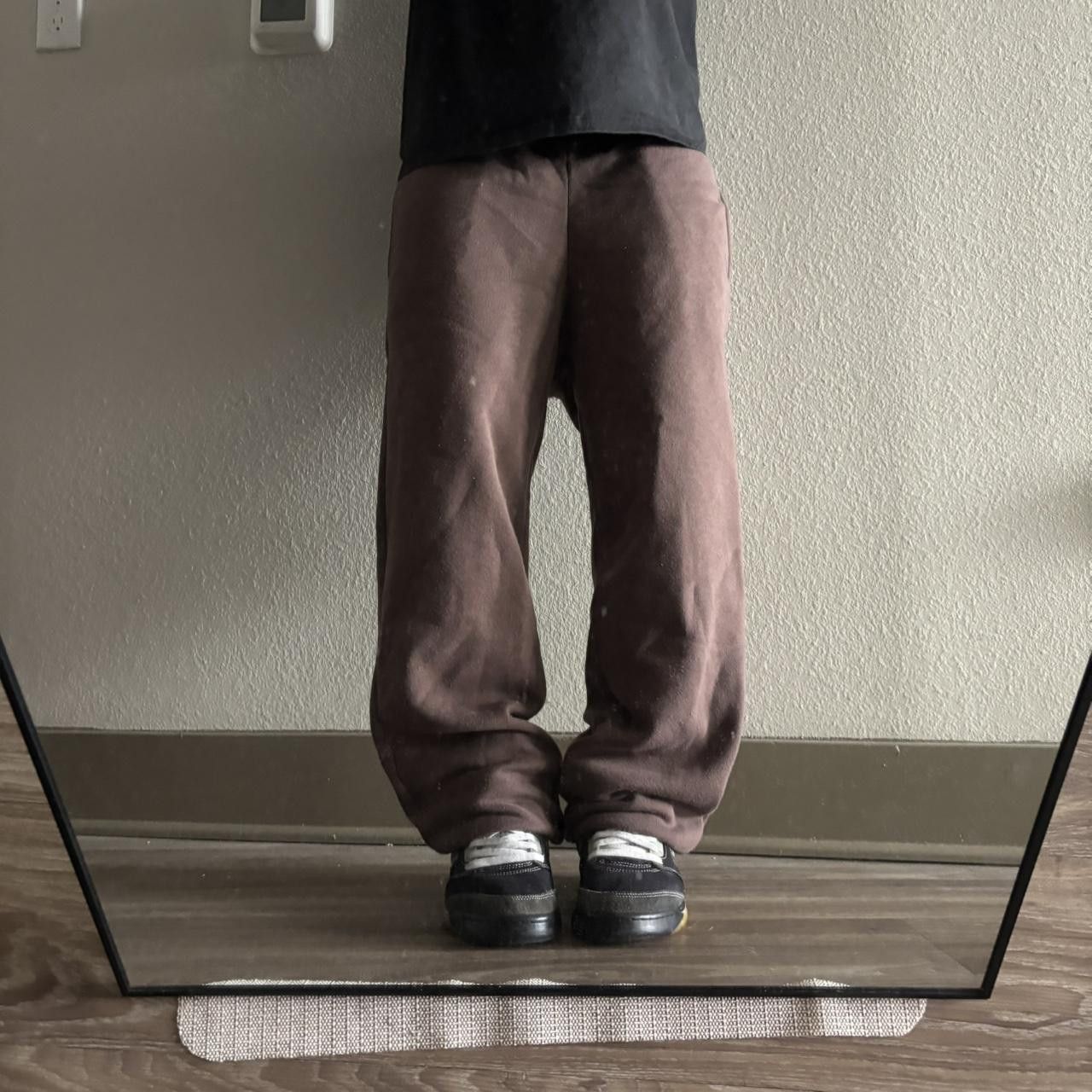Vintage Crazy Vintage Y2K/2000s Brown Essential Sweatpants! Fits S Size US 30 / EU 46 - 1 Thumbnail