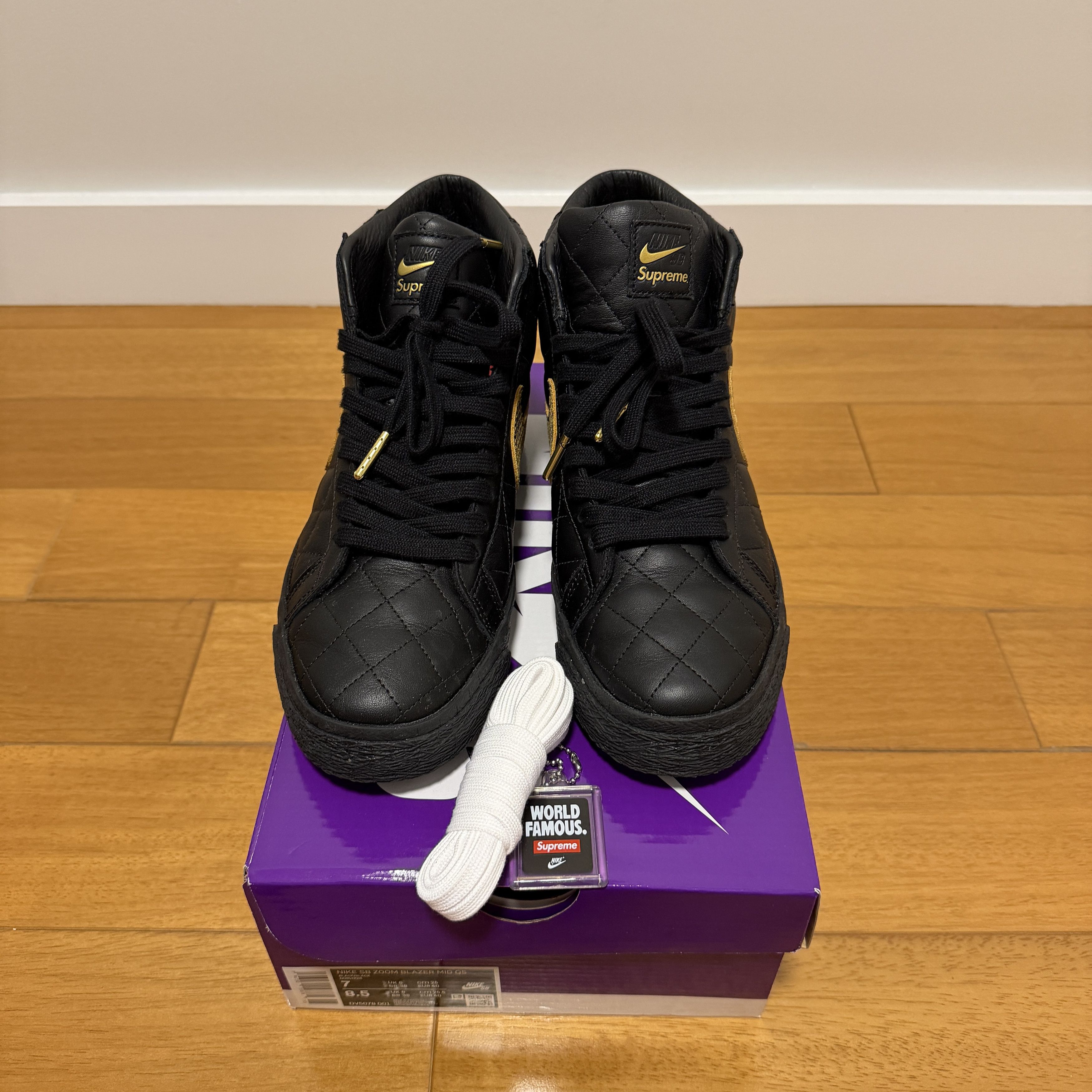 Supreme SUPREME NIKE SB BLAZER MID QS Size US 7 / EU 40 - 3 Thumbnail