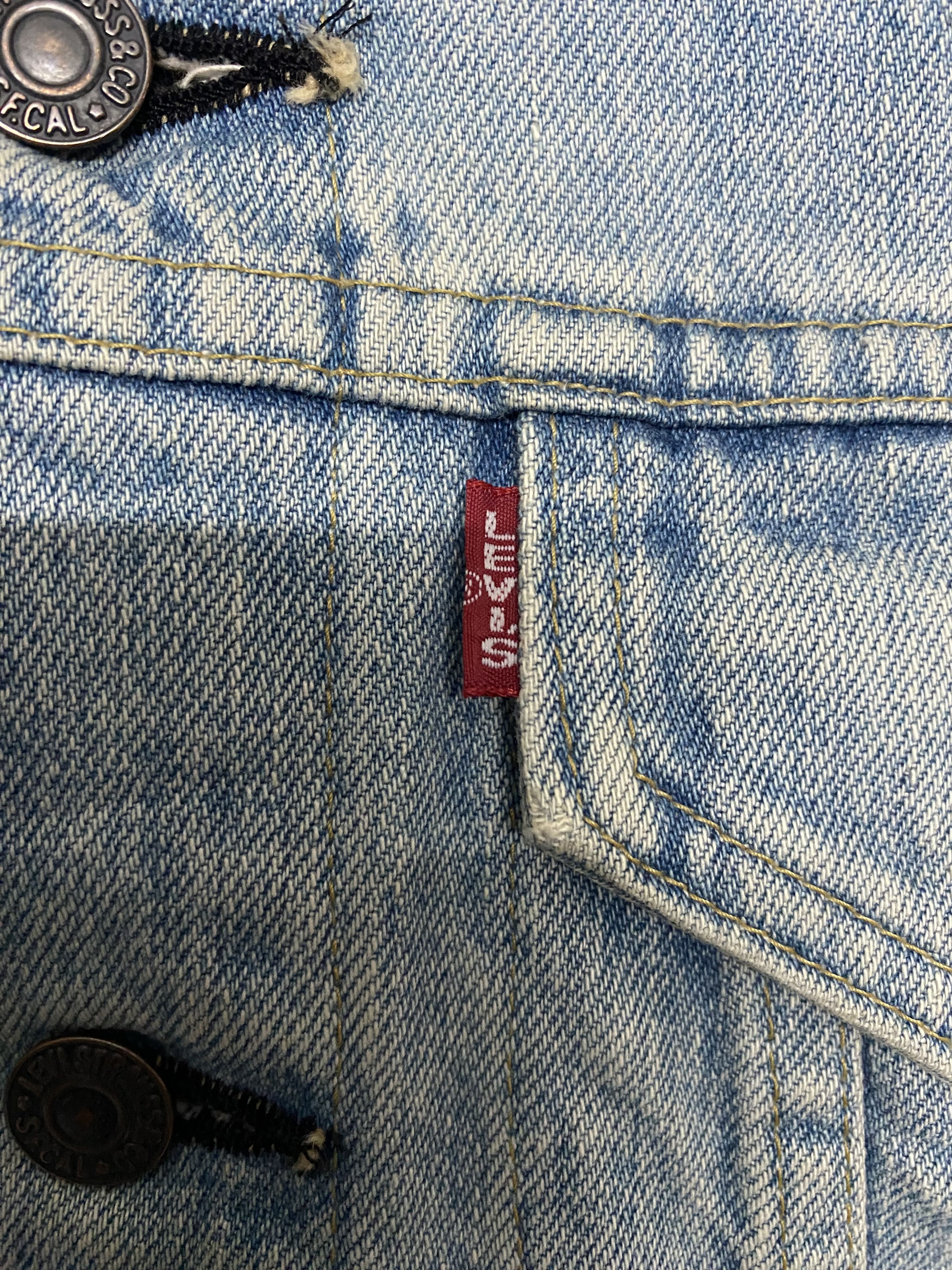 Levi's Vintage Clothing Vintage Levi’s Big E Made In Japan Trucker Jacket Size US S / EU 44-46 / 1 - 8 Thumbnail