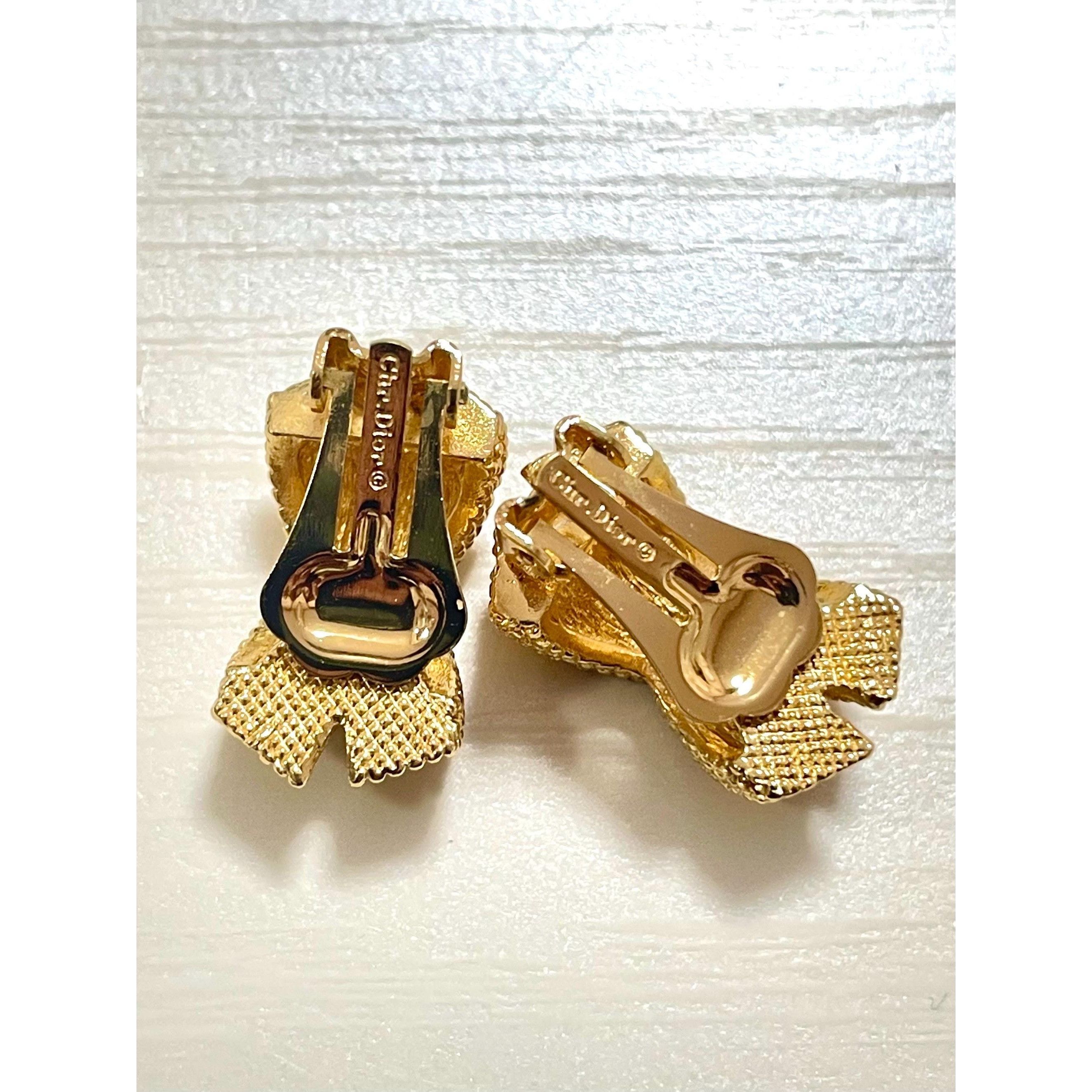 Dior MINT. Vintage Christian Dior golden cross earrings. Size ONE SIZE - 7 Thumbnail