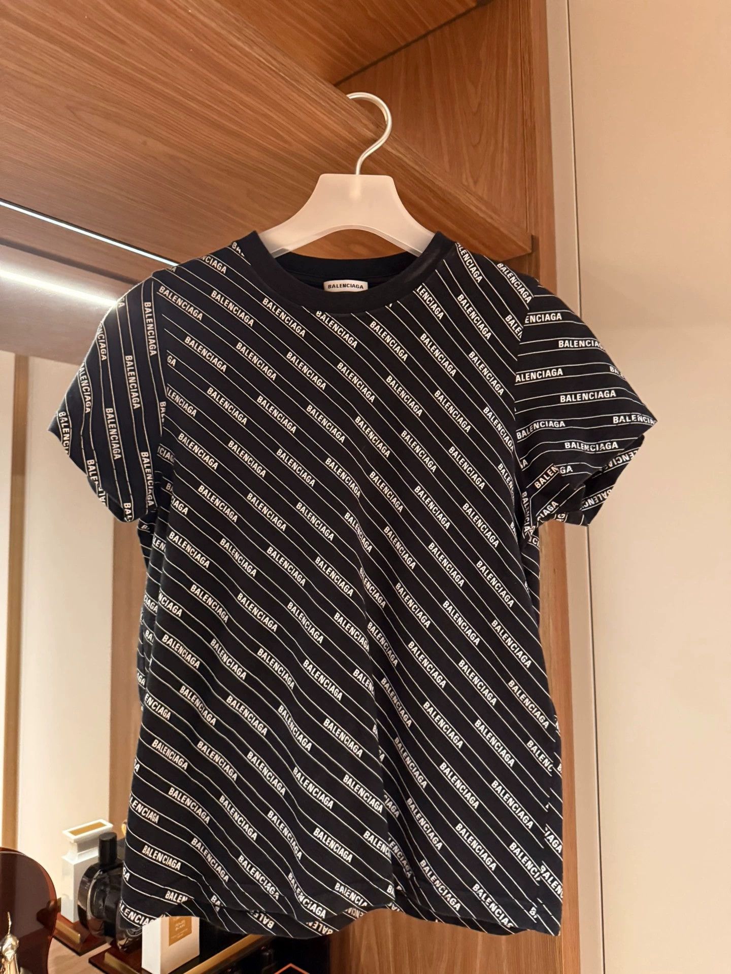 Balenciaga Black Logo Print Short Sleeve T-Shirt - dmc