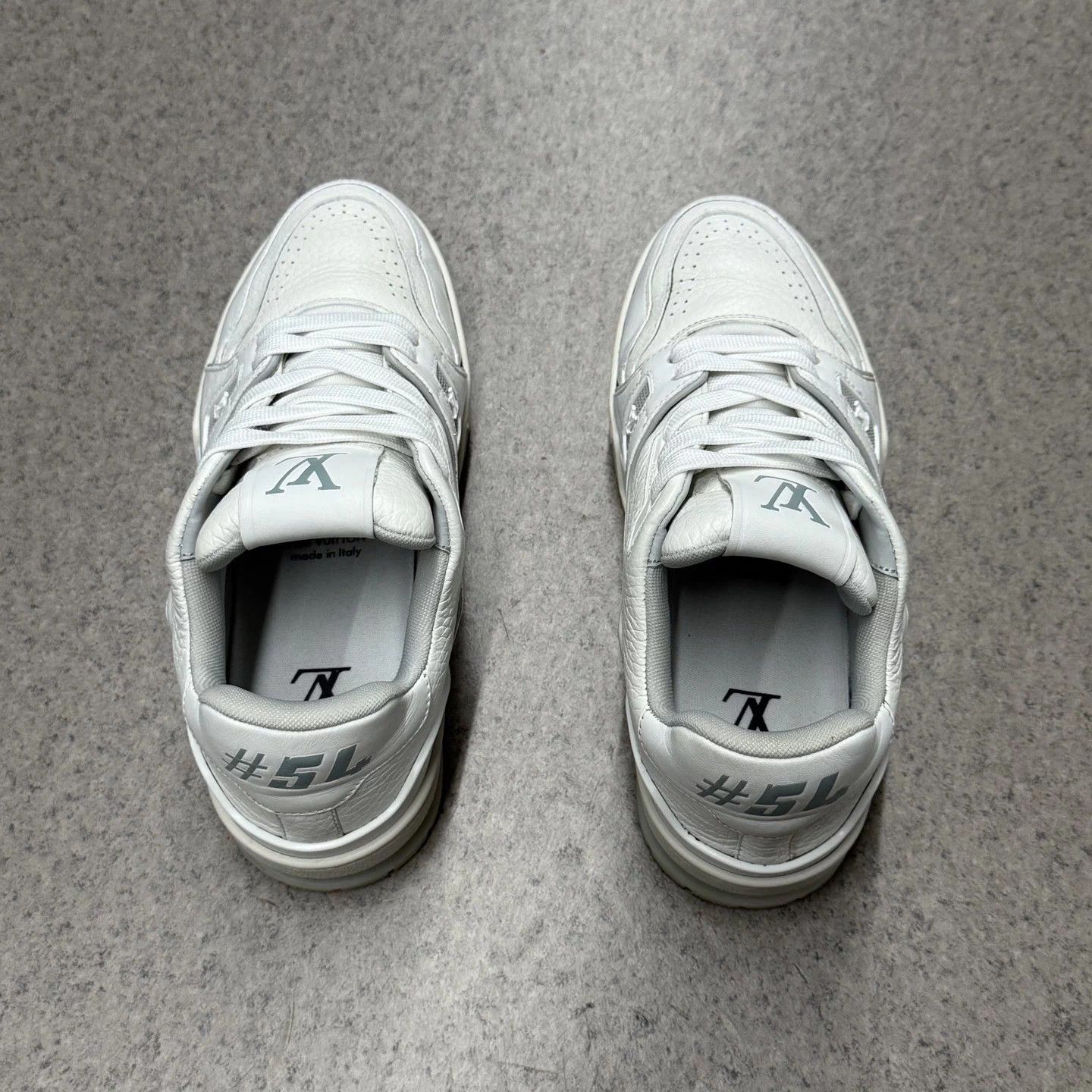 Louis Vuitton LV Trainer White Cement 37 Size US 6 / IT 36 - 7 Thumbnail