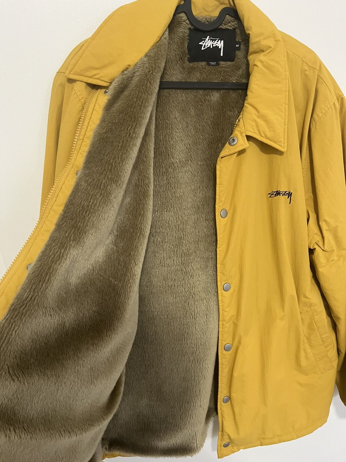 Stussy Stussy Faux Fur Lined Coach Jacket Coat Yellow Size Medium Size US M / EU 48-50 / 2 - 4 Thumbnail