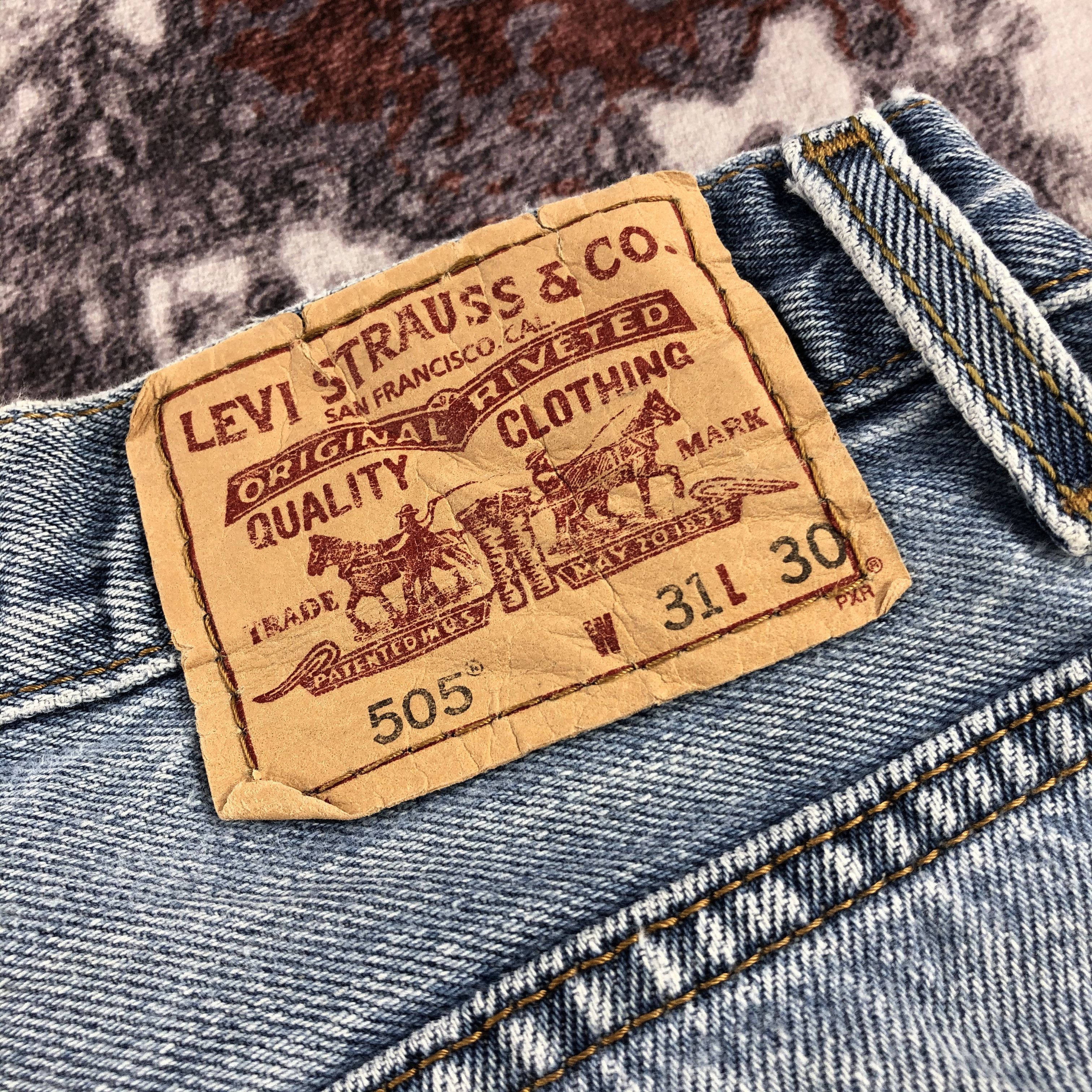 Levi's × Vintage Vintage Light Wash Levis 505 Jeans-JM2569 Size US 31 - 6 Thumbnail