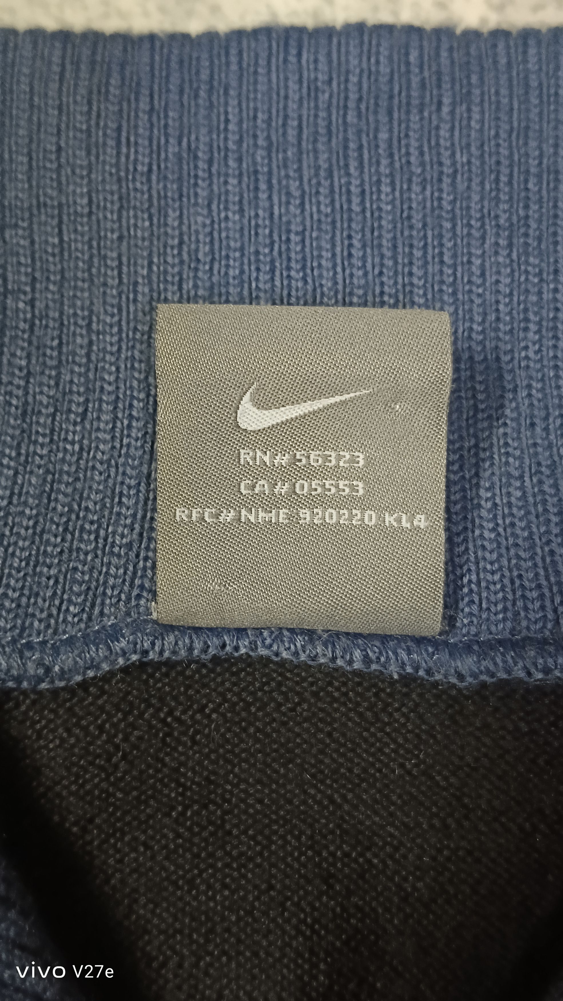 Nike Rare Vintage Nike Air Half Zipper Sweater Size US S / EU 44-46 / 1 - 7 Thumbnail