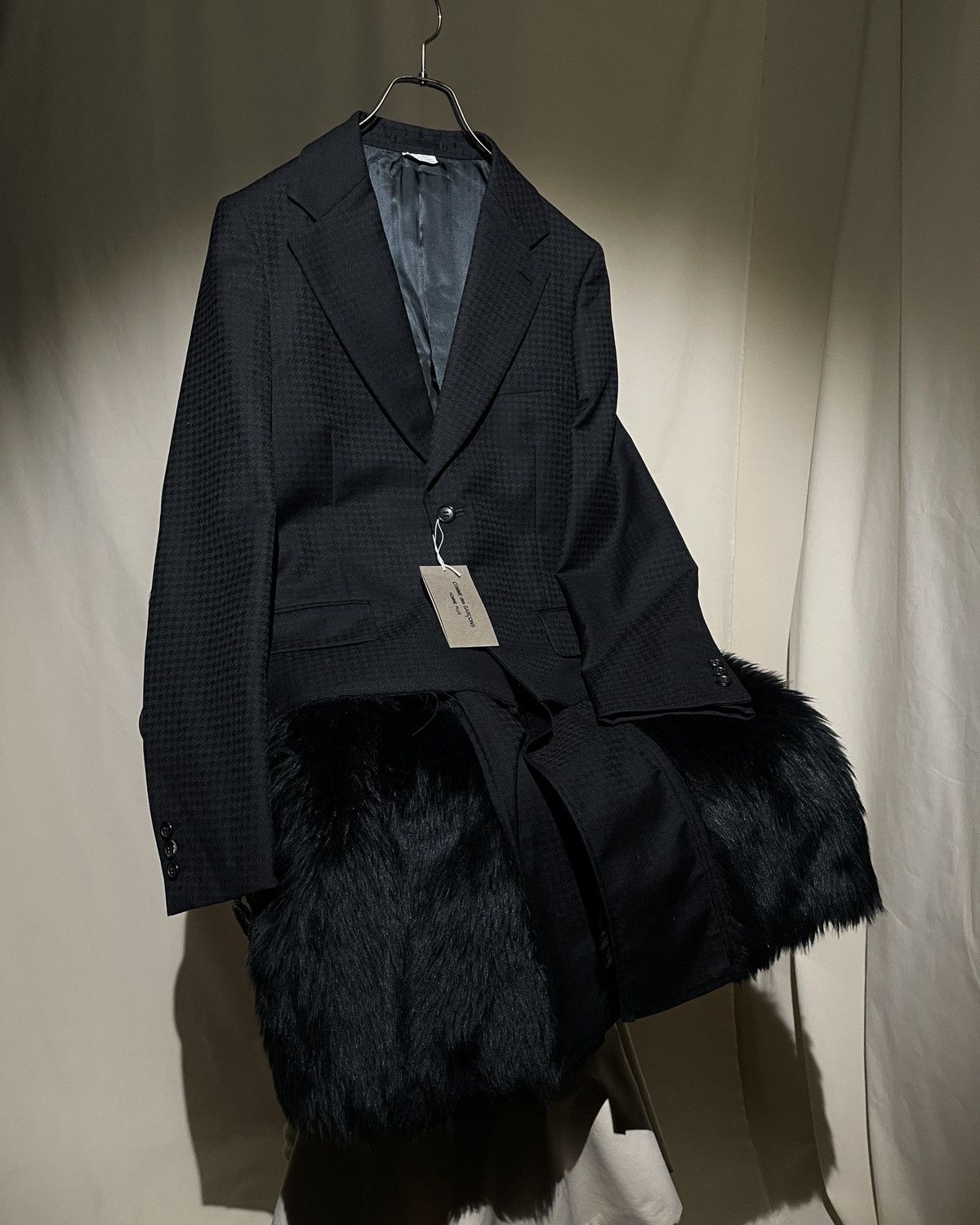 Comme des Garcons Homme Plus A/W2023 CdG HOMME PLUS - Faux Fur Paneled Tailored Jacket Size US S / EU 44-46 / 1 - 1 Thumbnail
