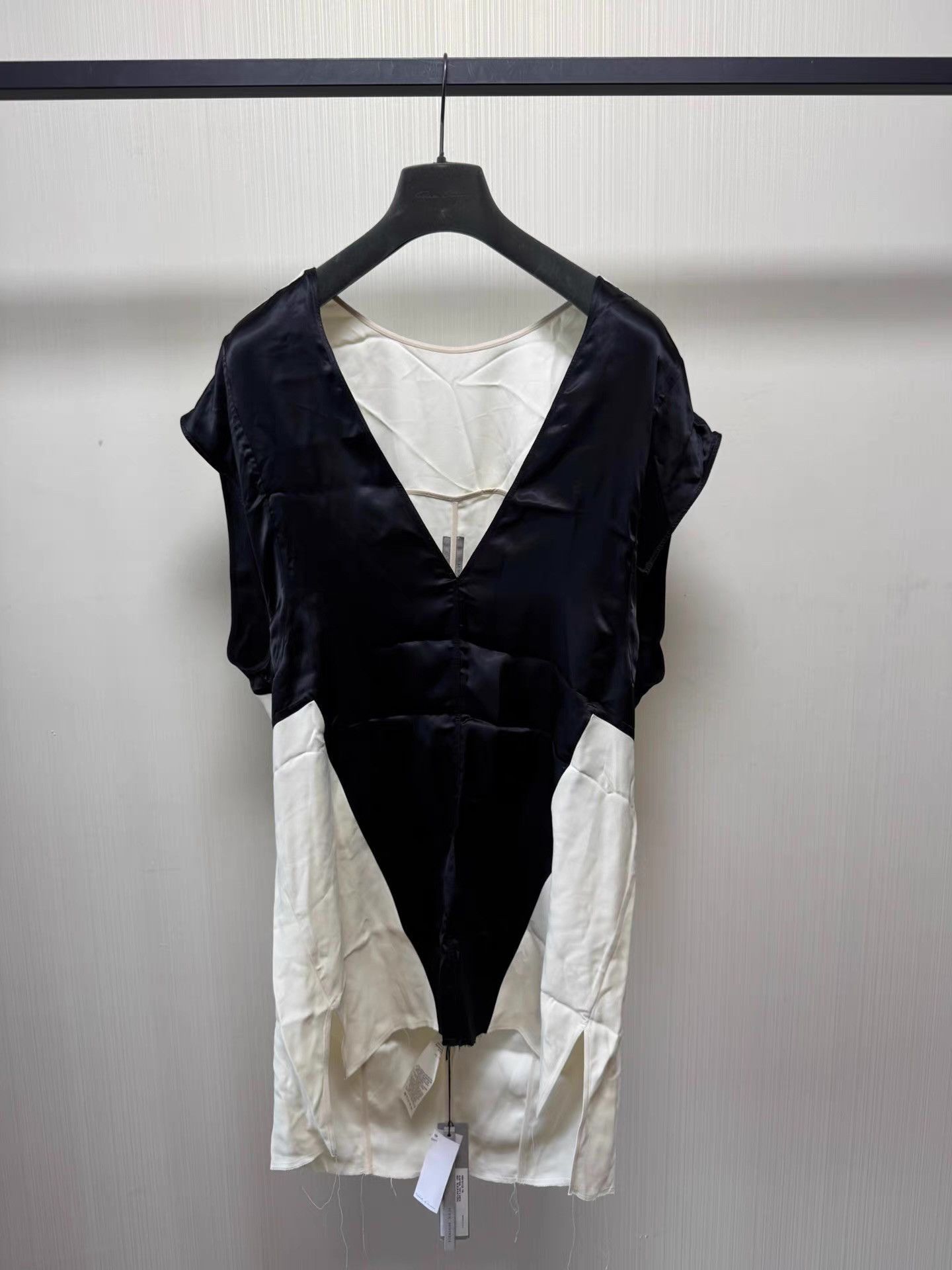 Rick Owens Multi-Color Short Sleeve V-Neck Top Size US M / EU 48-50 / 2 - 1 Thumbnail