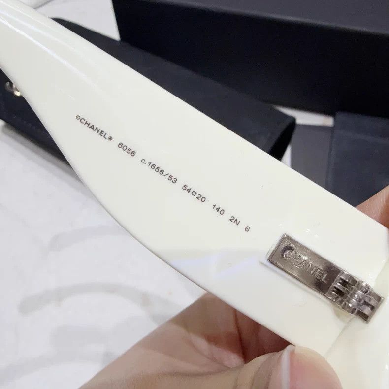 Chanel Chanel 24 new panda colour-matched sunglasses Size ONE SIZE - 4 Thumbnail