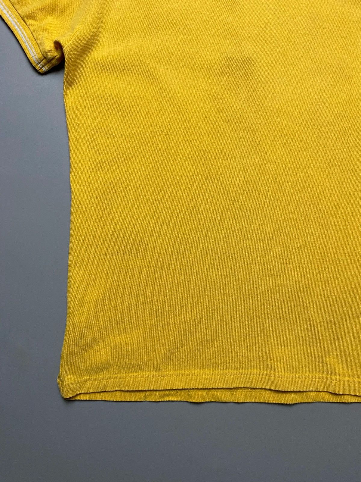 Moncler Moncler Yellow Polo Shirt 12/152 Size XS / US 0-2 / IT 36-38 - 14 Thumbnail