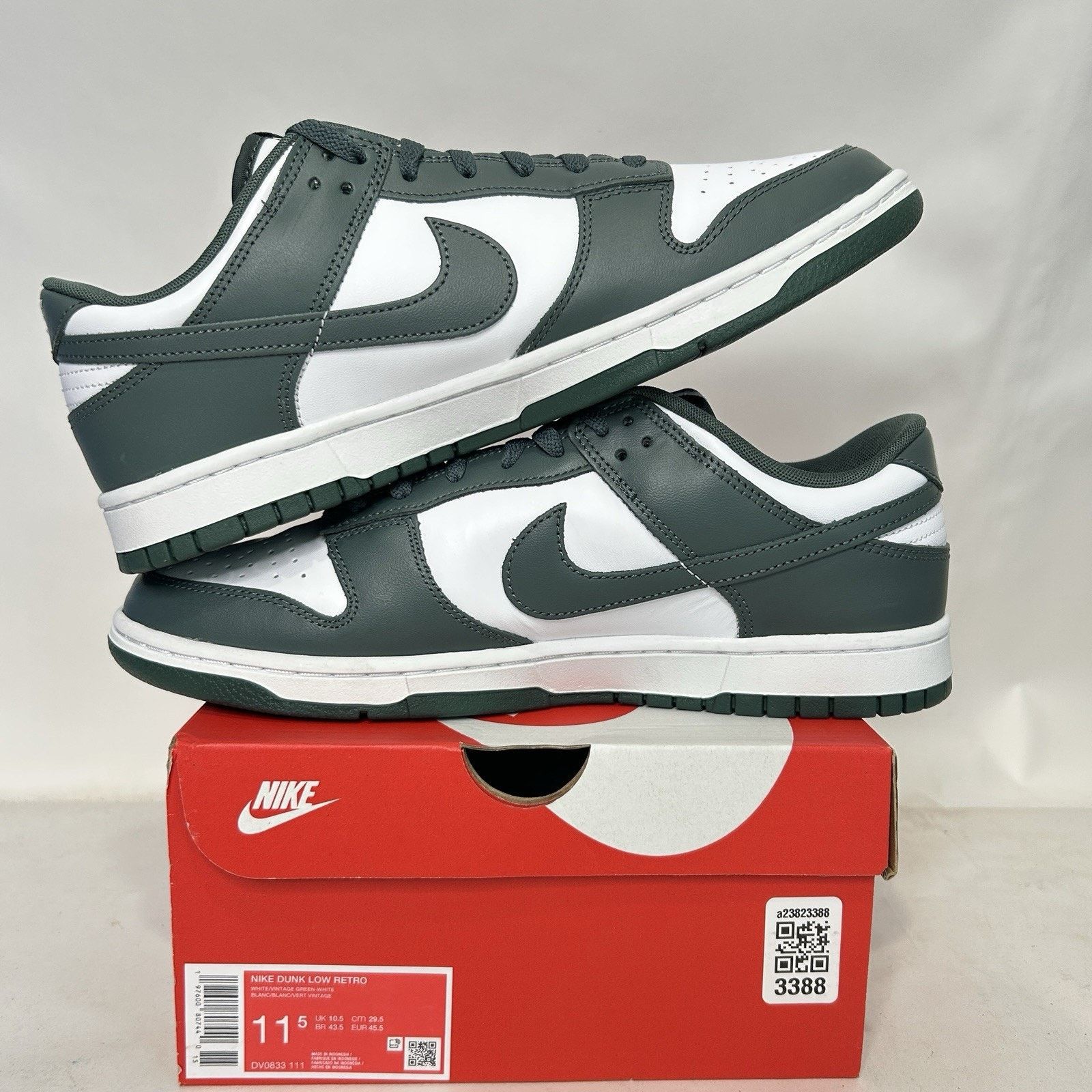 Nike Nike Dunk Low Retro “White Vintage Green” Size US 11.5 / EU 44-45 - 3 Thumbnail
