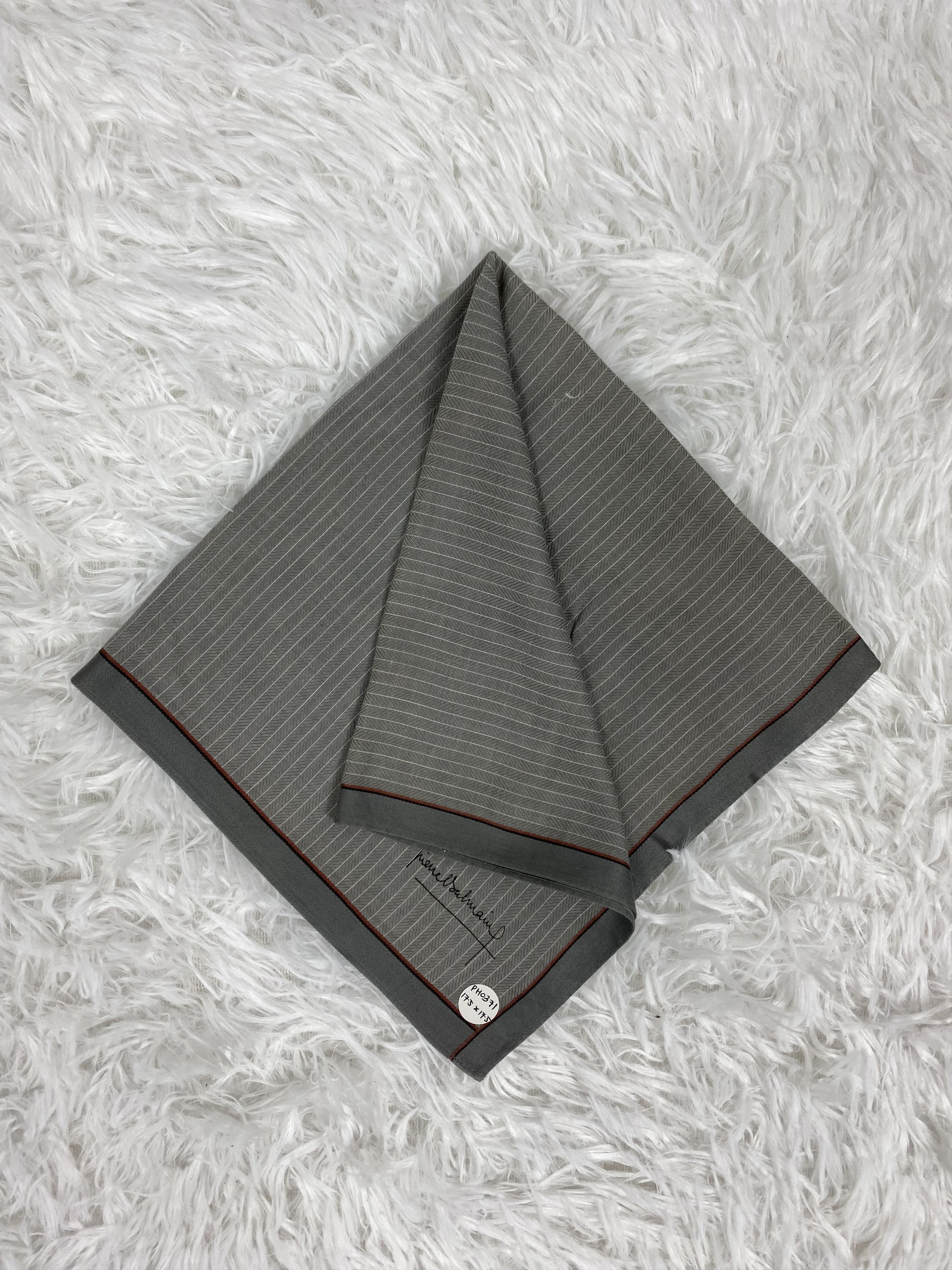 Pierre Balmain Vintage Pierre Balmain Handkerchief Neckerchief PH0371 Size ONE SIZE - 1 Thumbnail