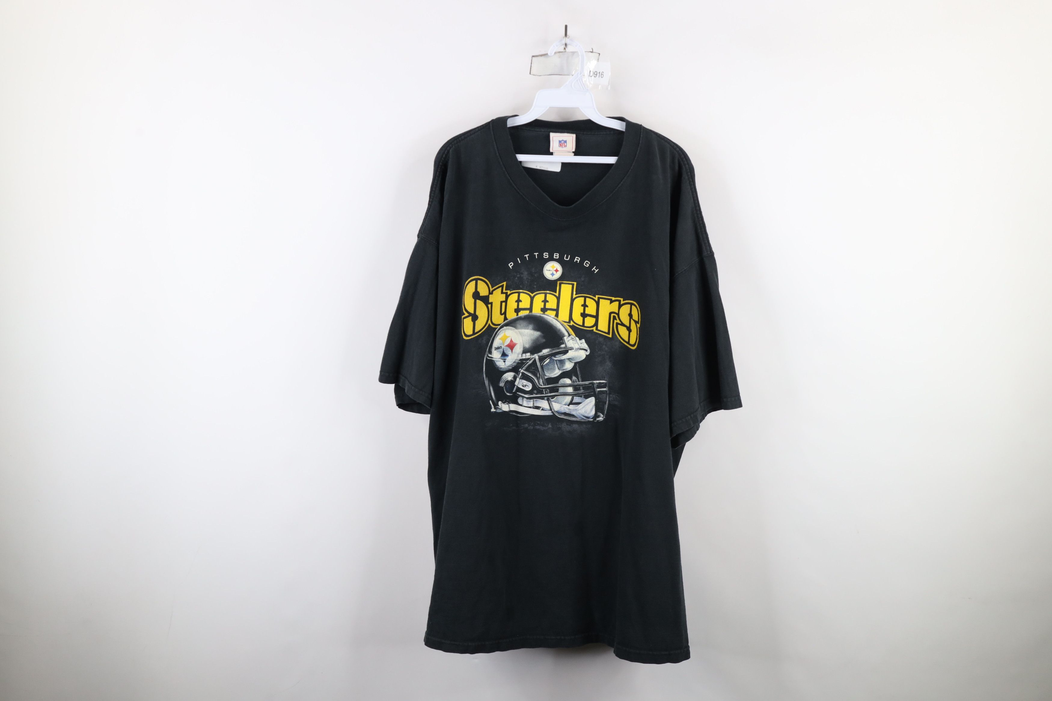 Vintage Vintage Pittsburgh Steelers Football Short Sleeve T-Shirt Size US XL / EU 56 / 4 - 1 Thumbnail