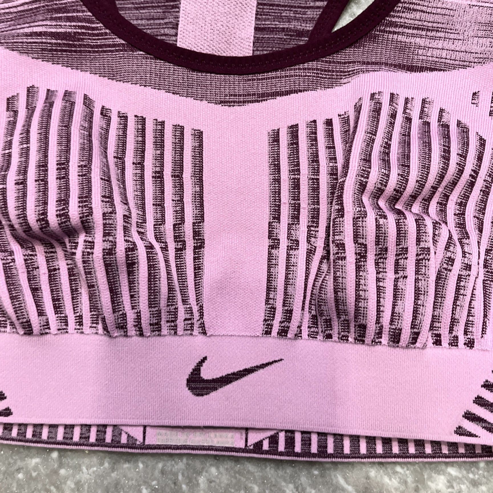 Nike NIKE Breath SPORTS Bra Burgundy XS Womens Sports Bra Dri-FIT High Support Racerback Pullover Wireless Full Coverage Size ONE SIZE - 2 Thumbnail