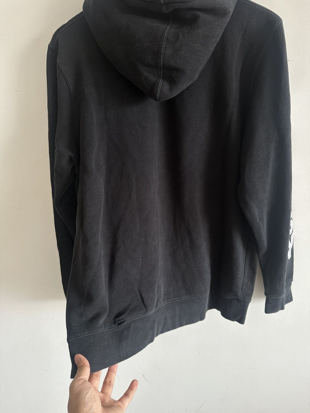 Stussy × Vintage Vintage Stussy Spellout Sleeve Pullover Hoodie Rare Size US M / EU 48-50 / 2 - 7 Thumbnail