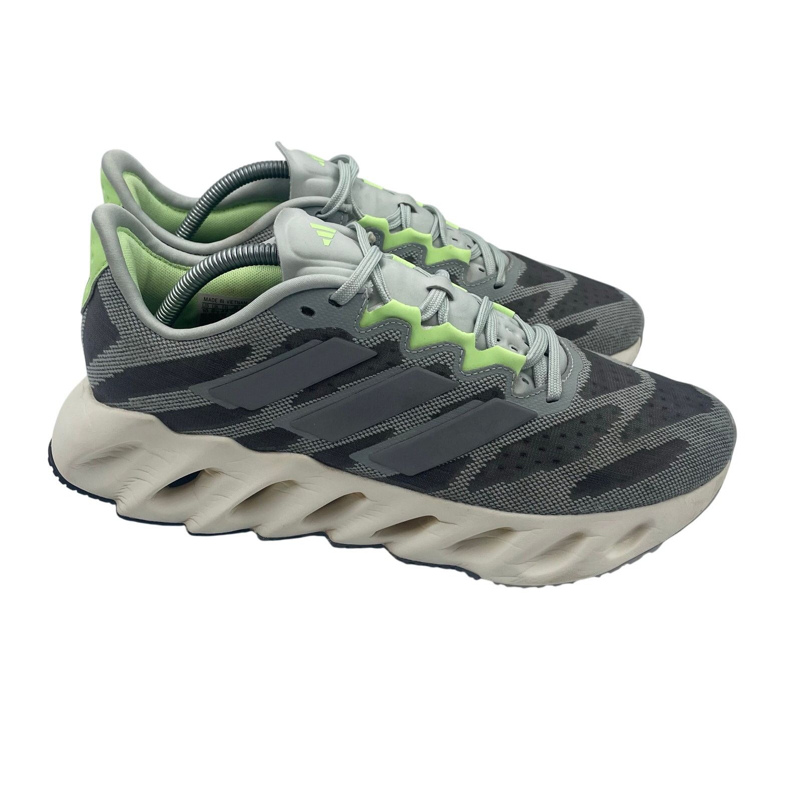 Adidas Adidas Switch FWD Core Running Shoes Grey Comfort Mens 10 Size US 10 / EU 43 - 2 Thumbnail