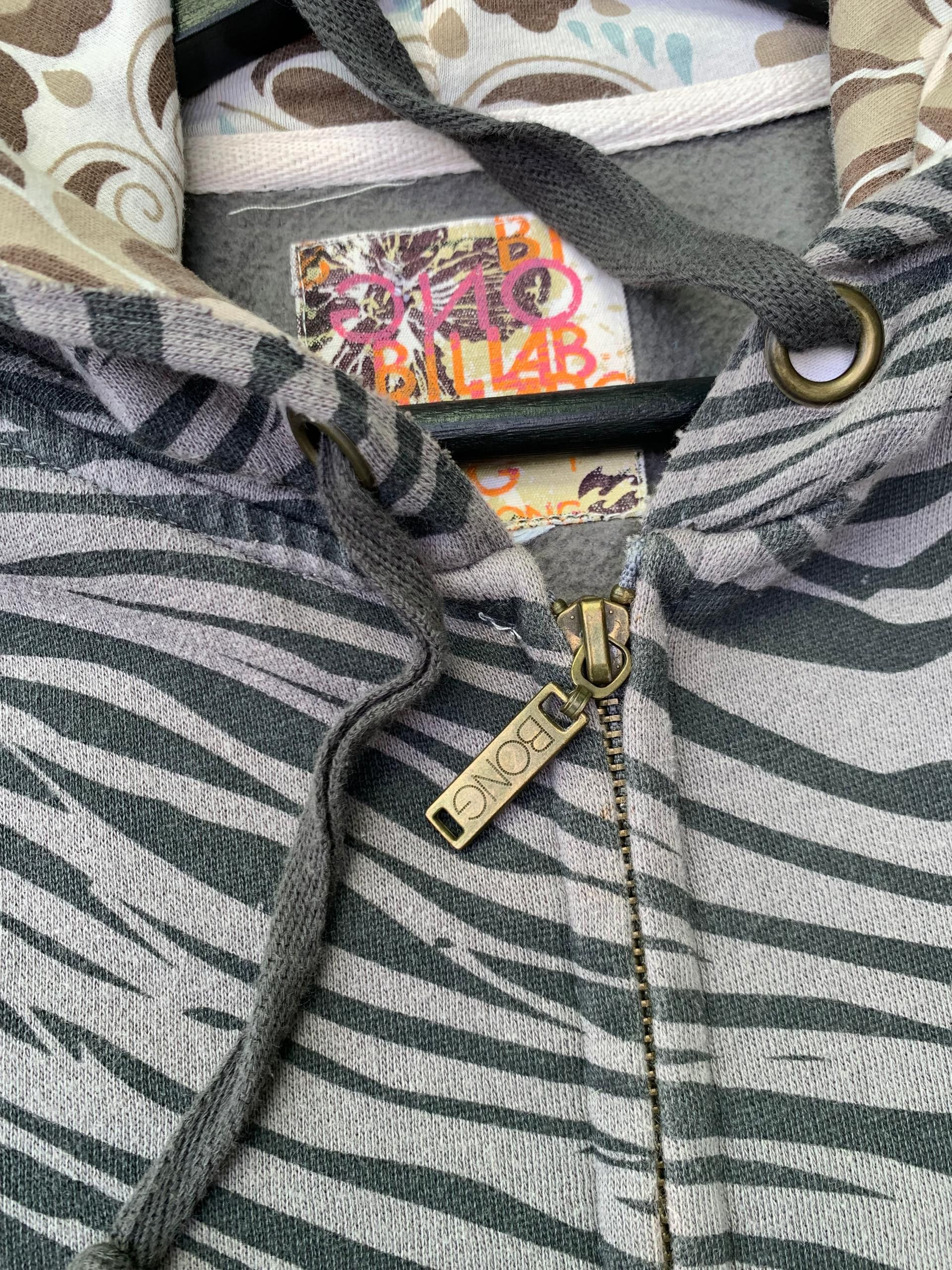 Billabong Very Rare Vtg Billabong Zebra Hoodie Jacket Size US M / EU 48-50 / 2 - 8 Thumbnail
