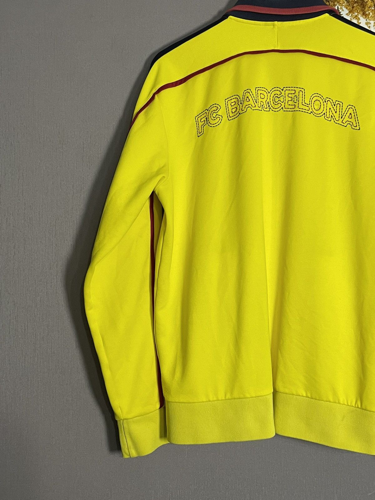 Nike Vintage Nike Barcelona Track Jacket Soccer Jersey Blokecore Size US L / EU 52-54 / 3 - 10 Thumbnail