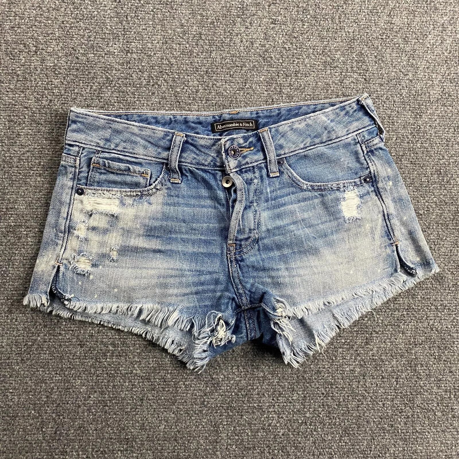 Abercrombie & Fitch Abercrombie & Fitch Shorts Women's 25 Cut Off Inseam 3" Size 25" / US 0 / IT 36 - 1 Thumbnail