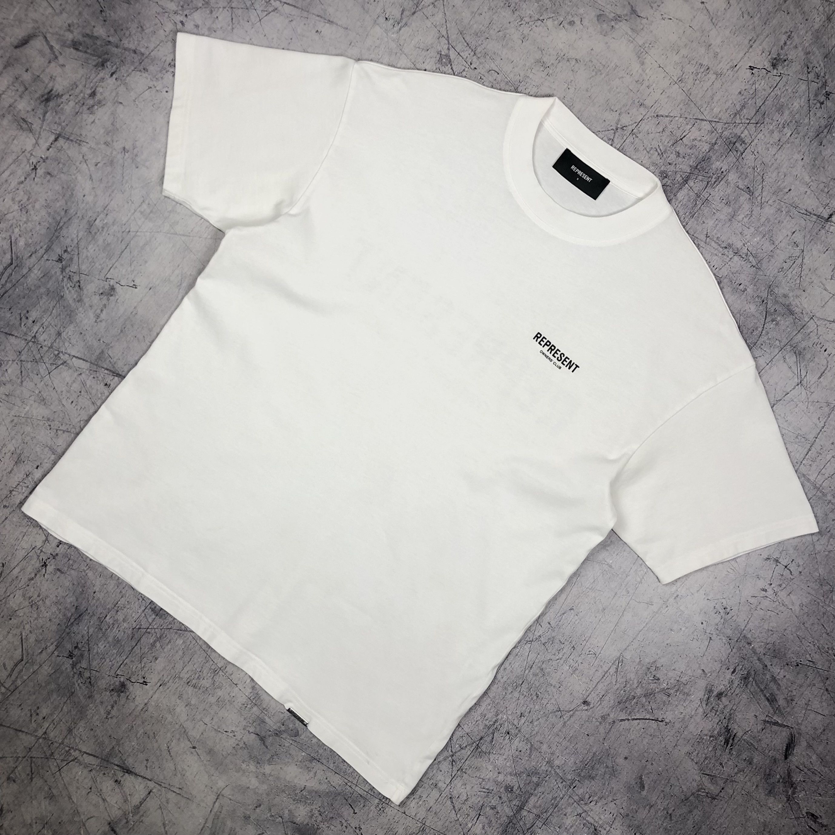 Represent Clo. Represent Clo. Owners Club Tee Size US S / EU 44-46 / 1 - 7 Thumbnail