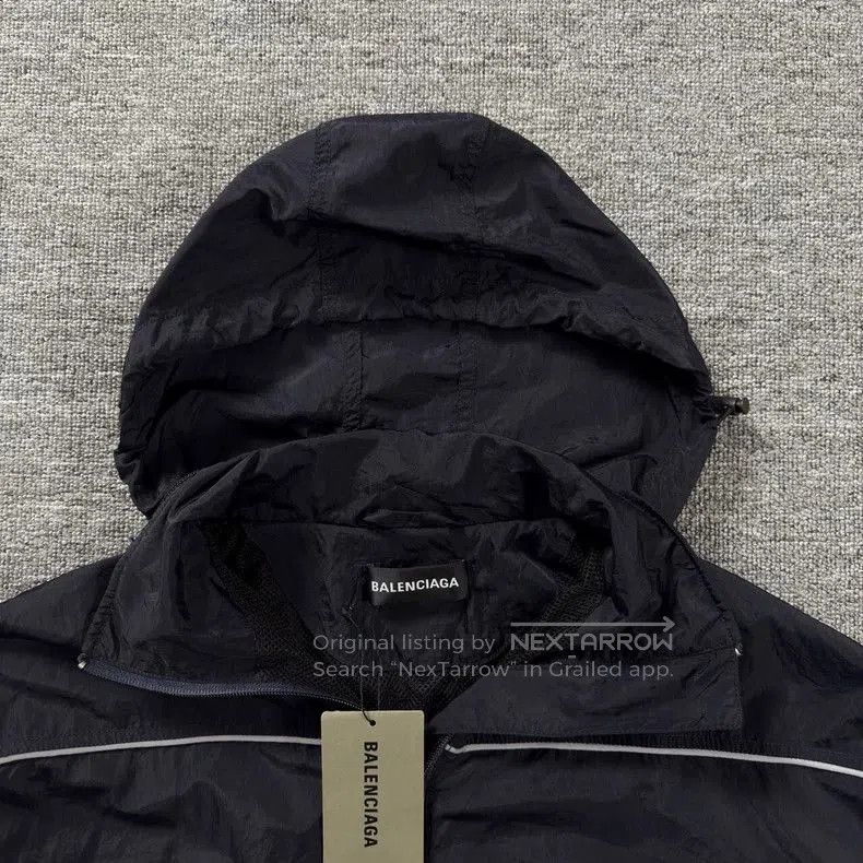 Balenciaga Balenciaga Black Slogan Windbreaker. Size US S / EU 44-46 / 1 - 3 Thumbnail