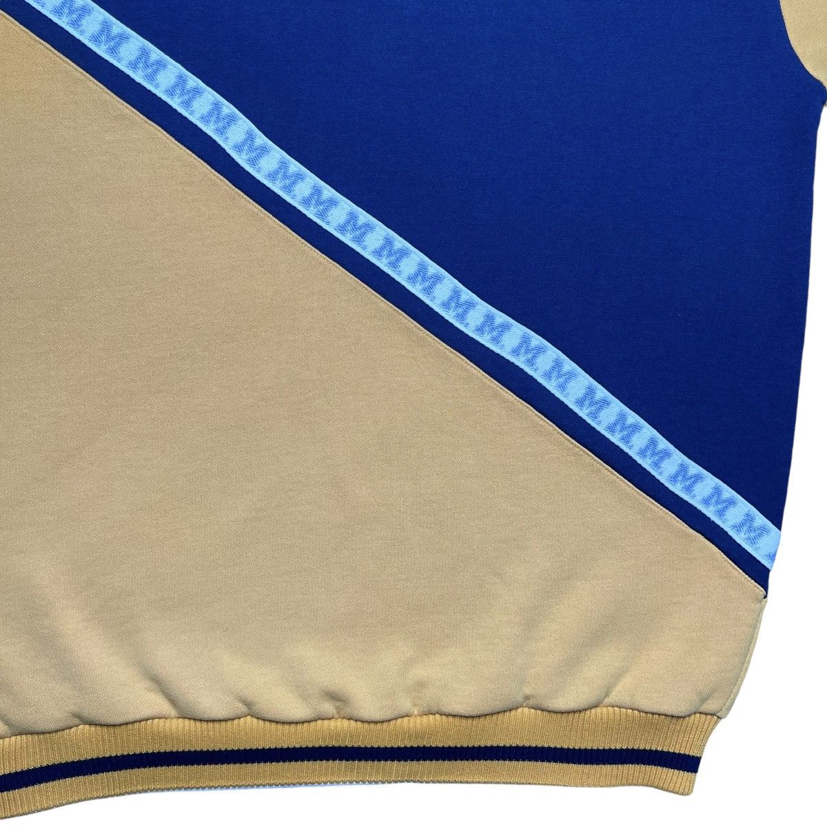 NCAA × Vintage 90s NCAA Michigan Wolverines Shield Conic Sweatshirt Size US XL / EU 56 / 4 - 13 Thumbnail