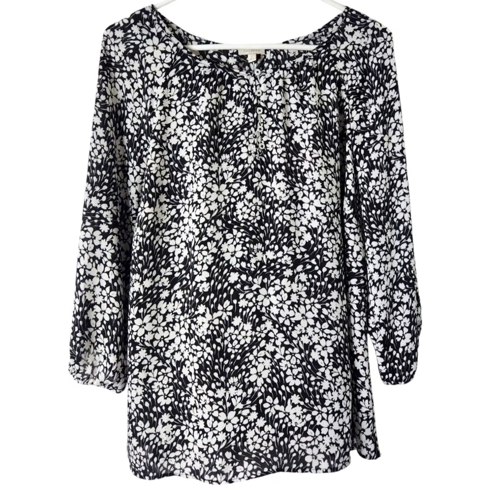 Talbots Talbots Womens L Floral Henley Shirt 3/4 Sleeve Top Black White Blouse Size L / US 10 / IT 46 - 2 Thumbnail