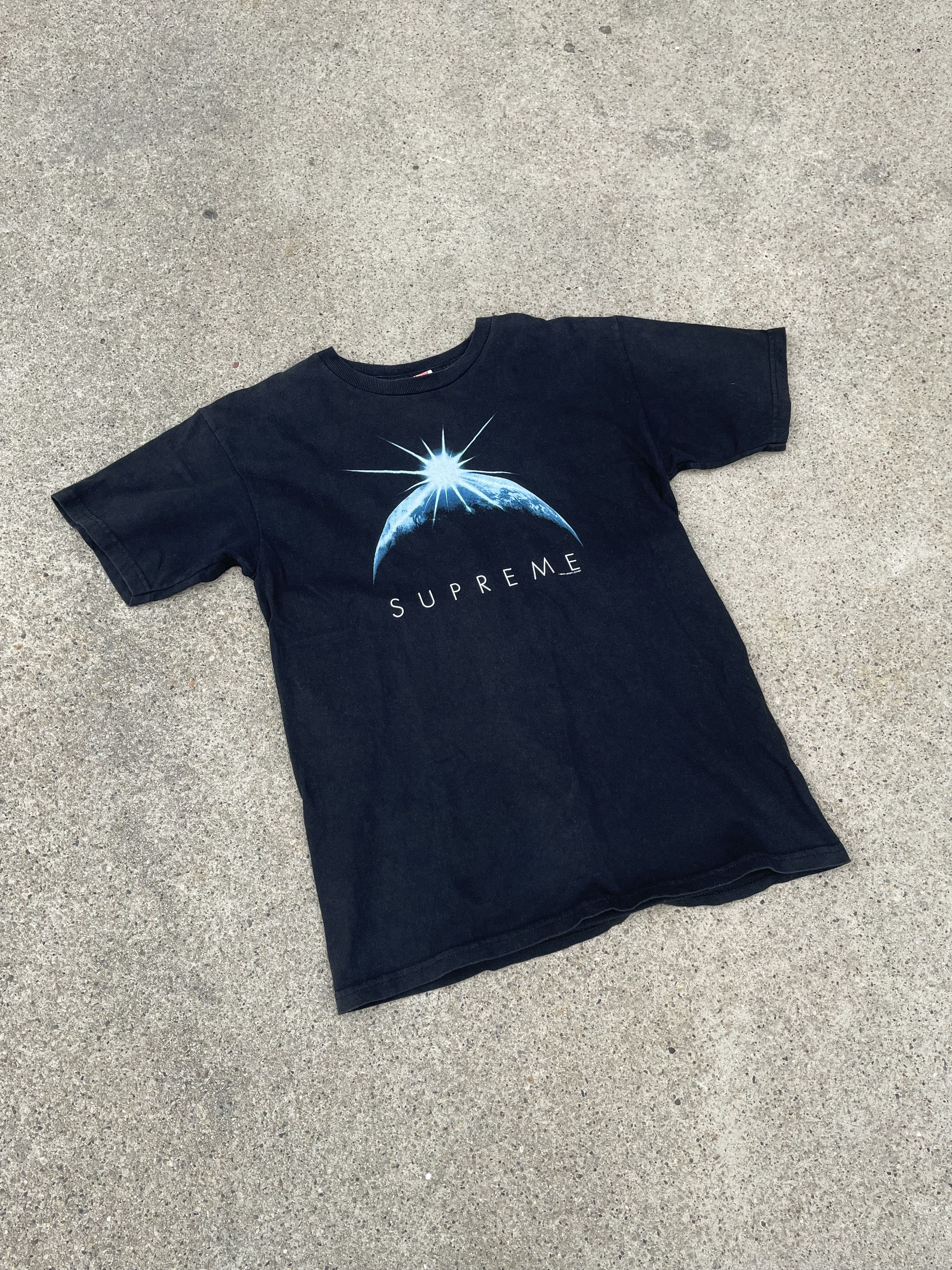 Supreme Supreme Sunrise Tee FW12 | Grailed